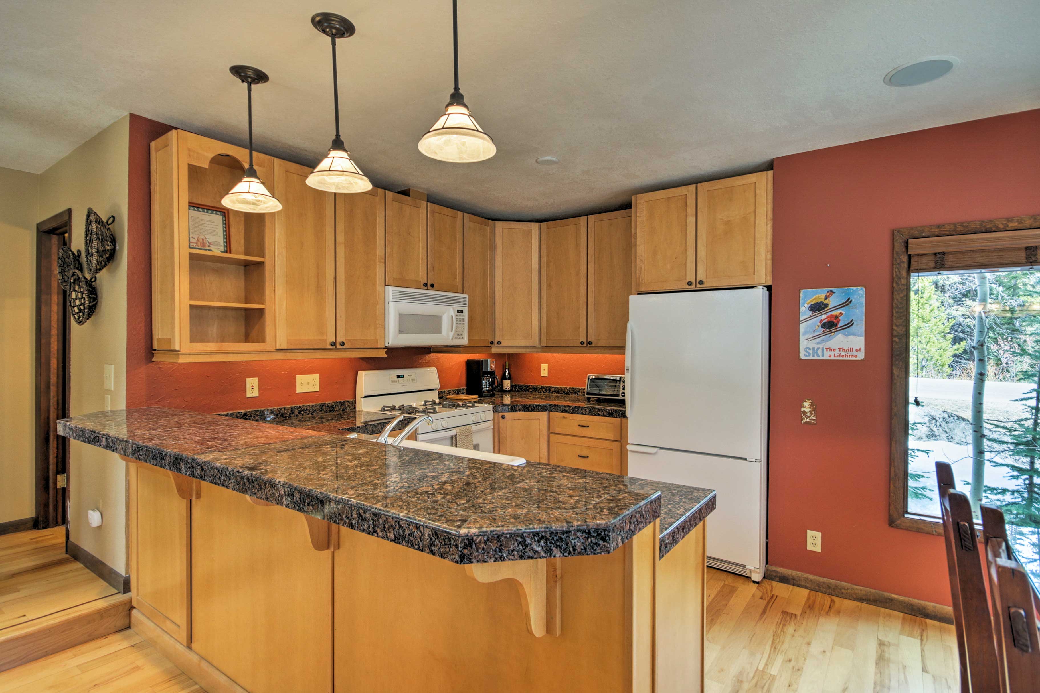 Kitchen | Fully Equipped