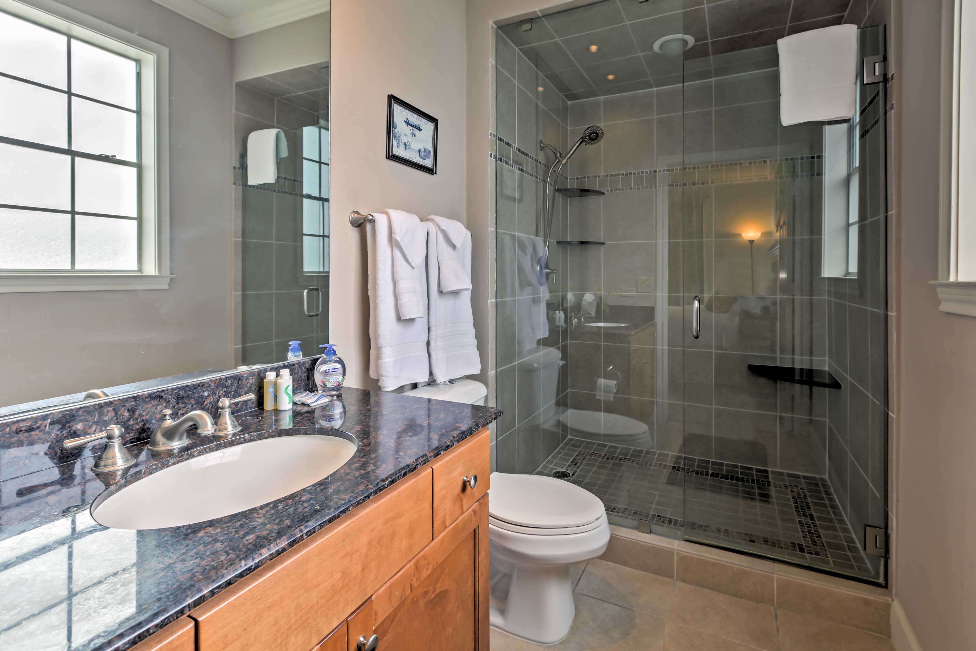 En-Suite Bathroom | Towels Provided