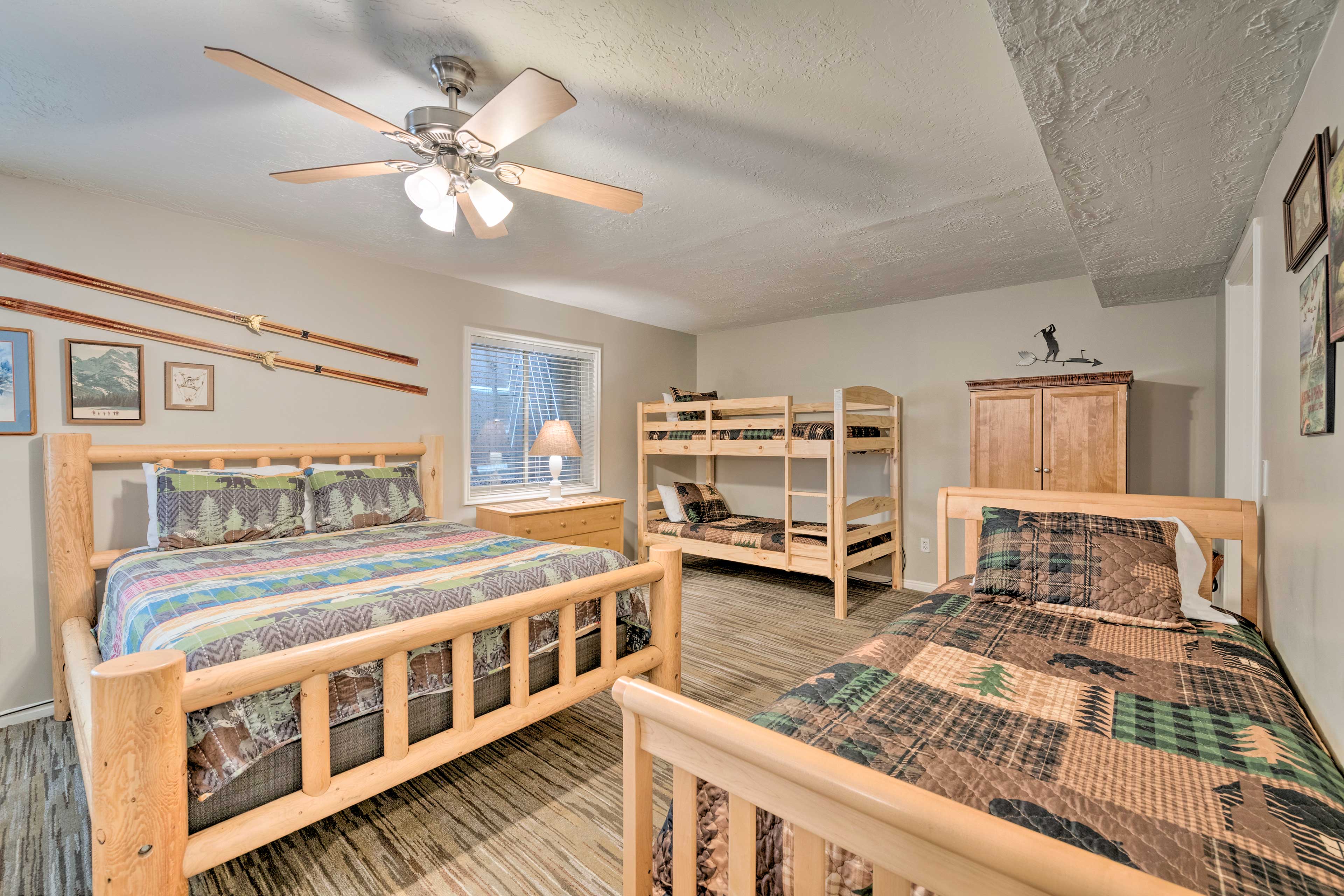 Bedroom 4 (Basement) | Queen Bed, Twin Bunk Bed, Twin Bed | Lower Level