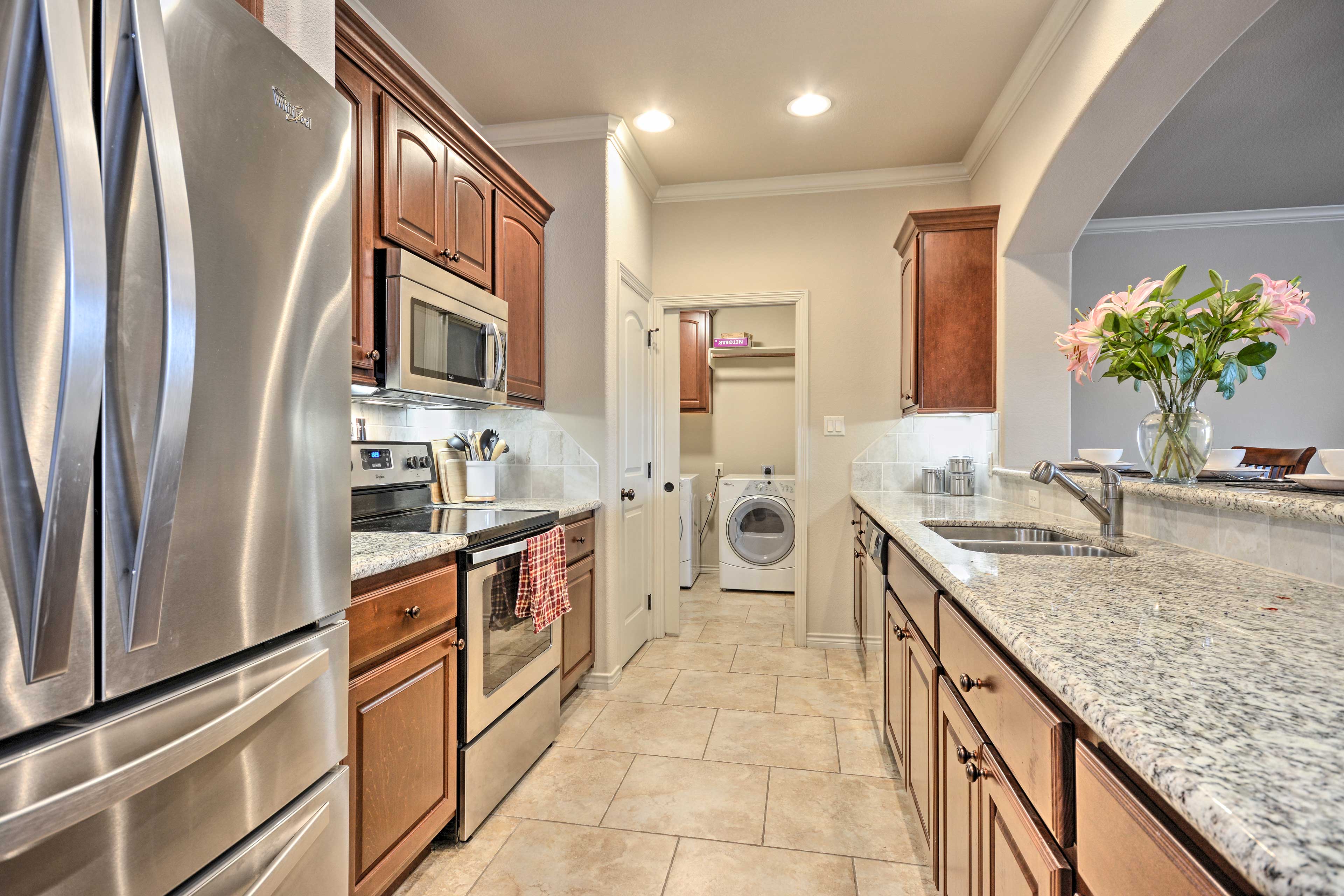 Fully Equipped Kitchen | Laundry Room Access