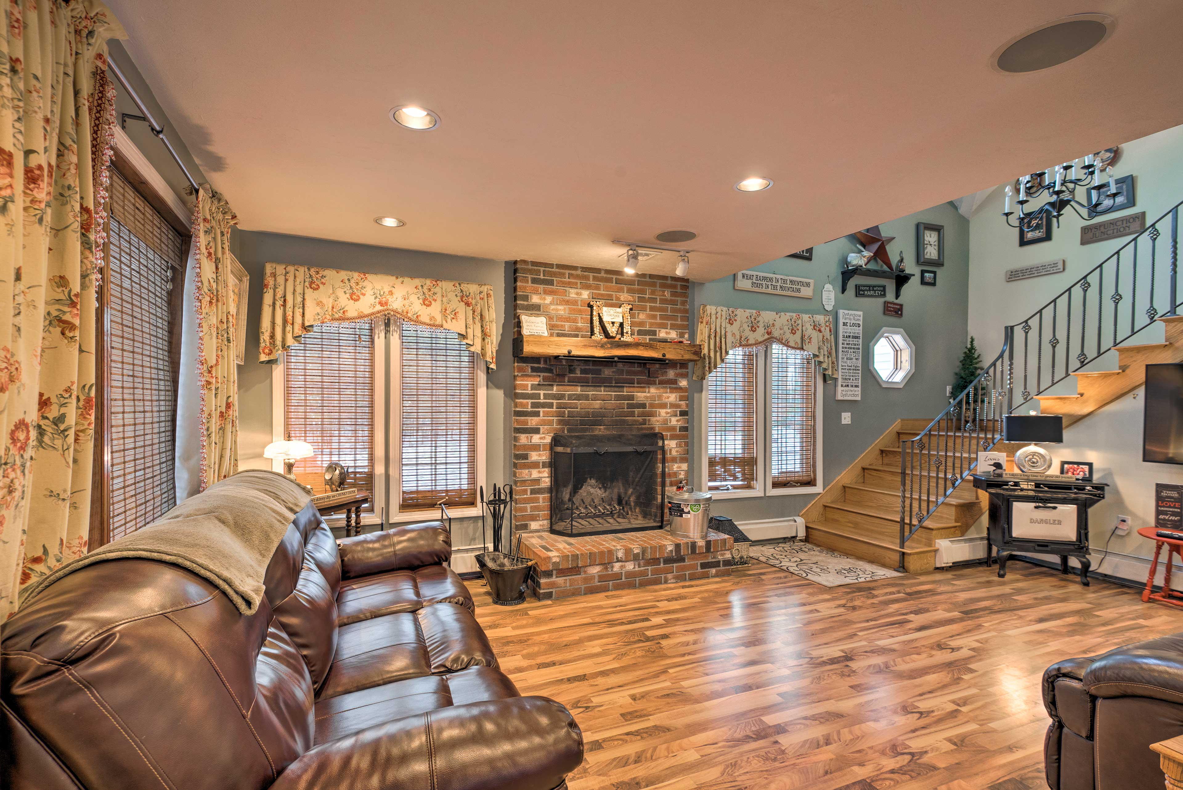 Living Room | Wood-Burning Fireplace