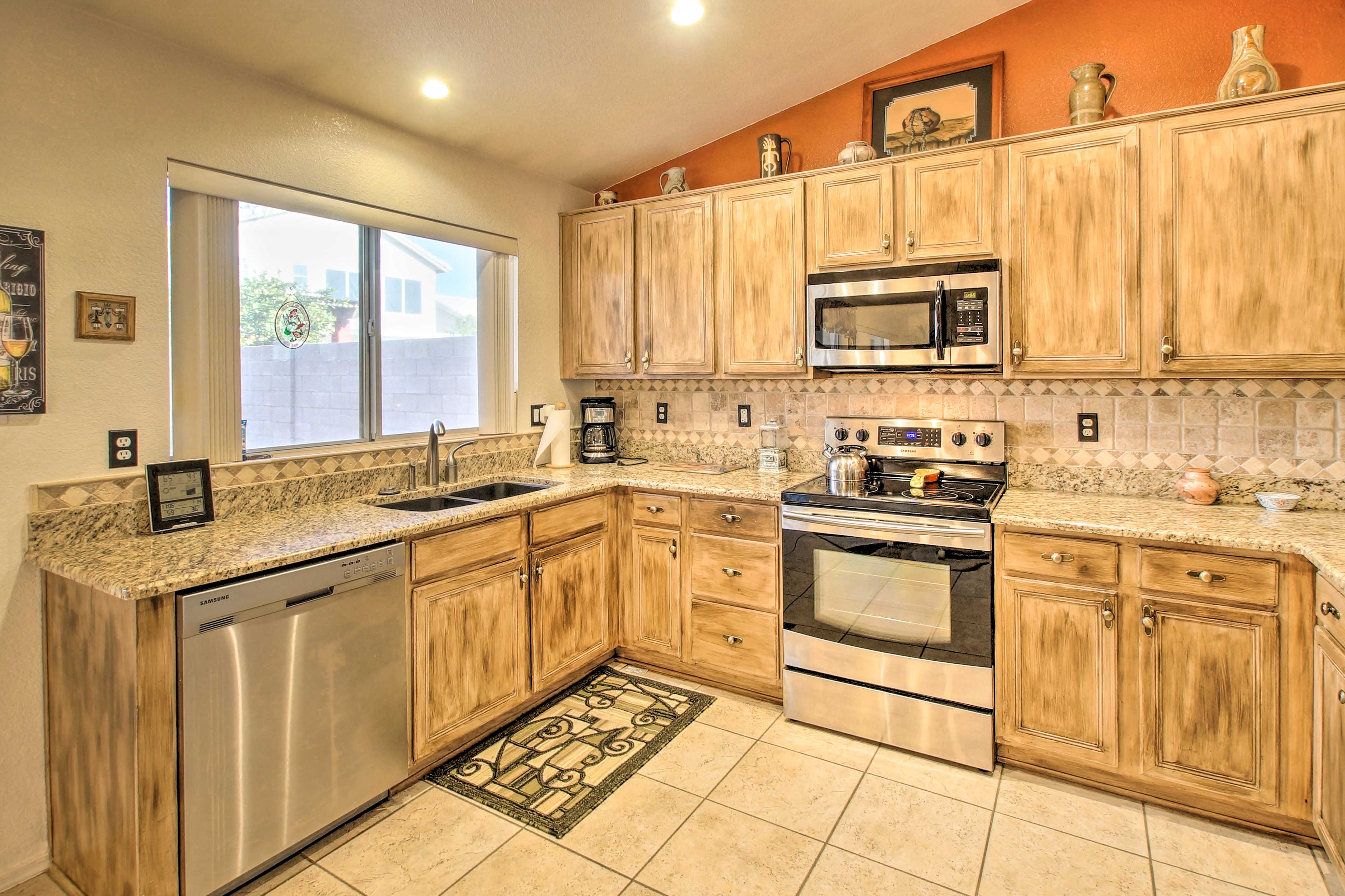 Kitchen | Fully Equipped