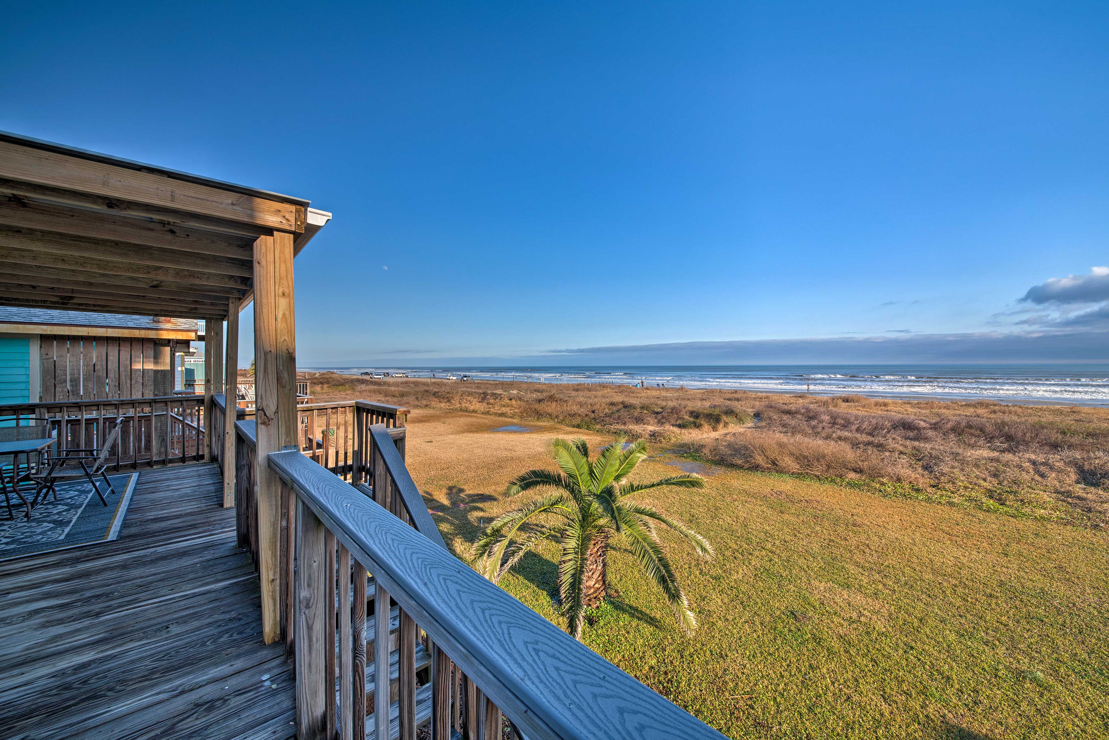 Deck | Gulf of Mexico Views