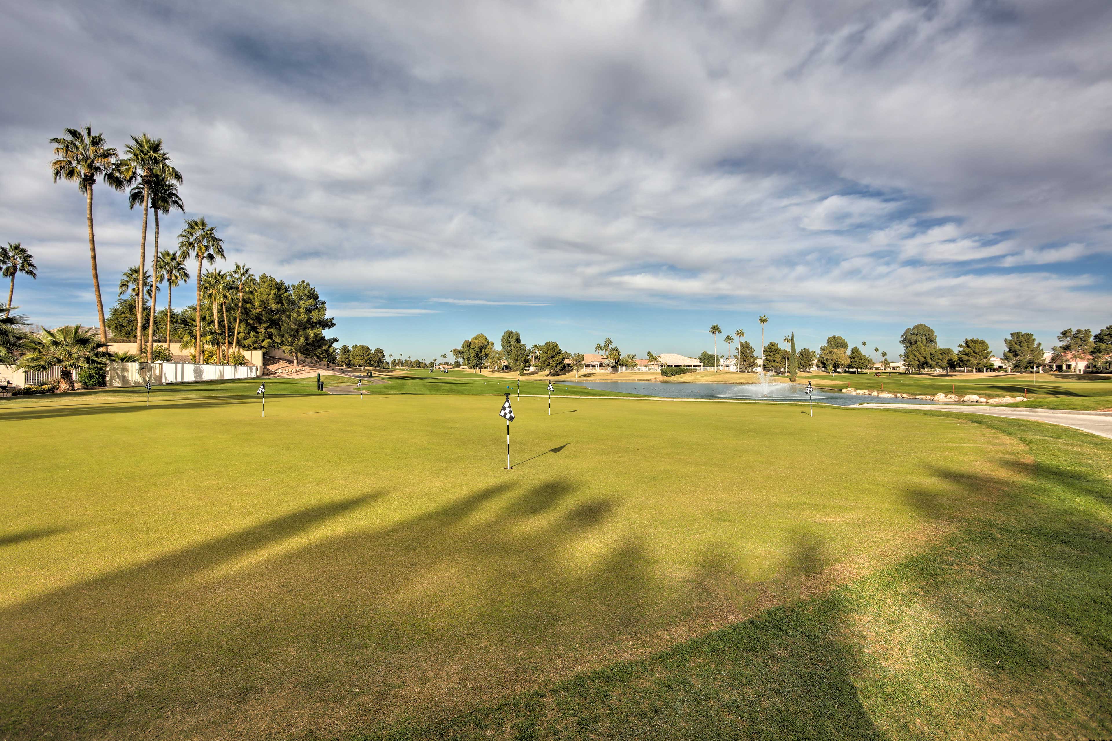 Ironwood Golf Club (0.1 miles)