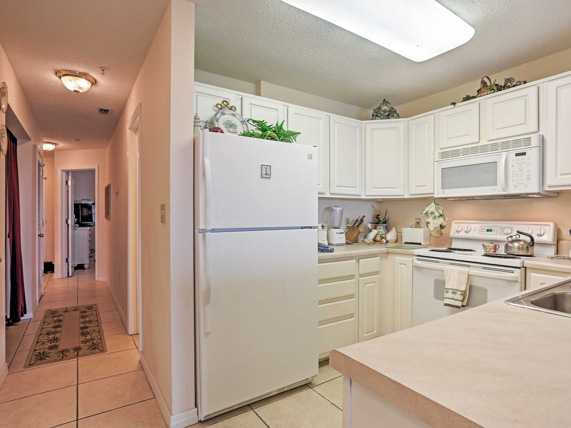 Kitchen | Fully Equipped