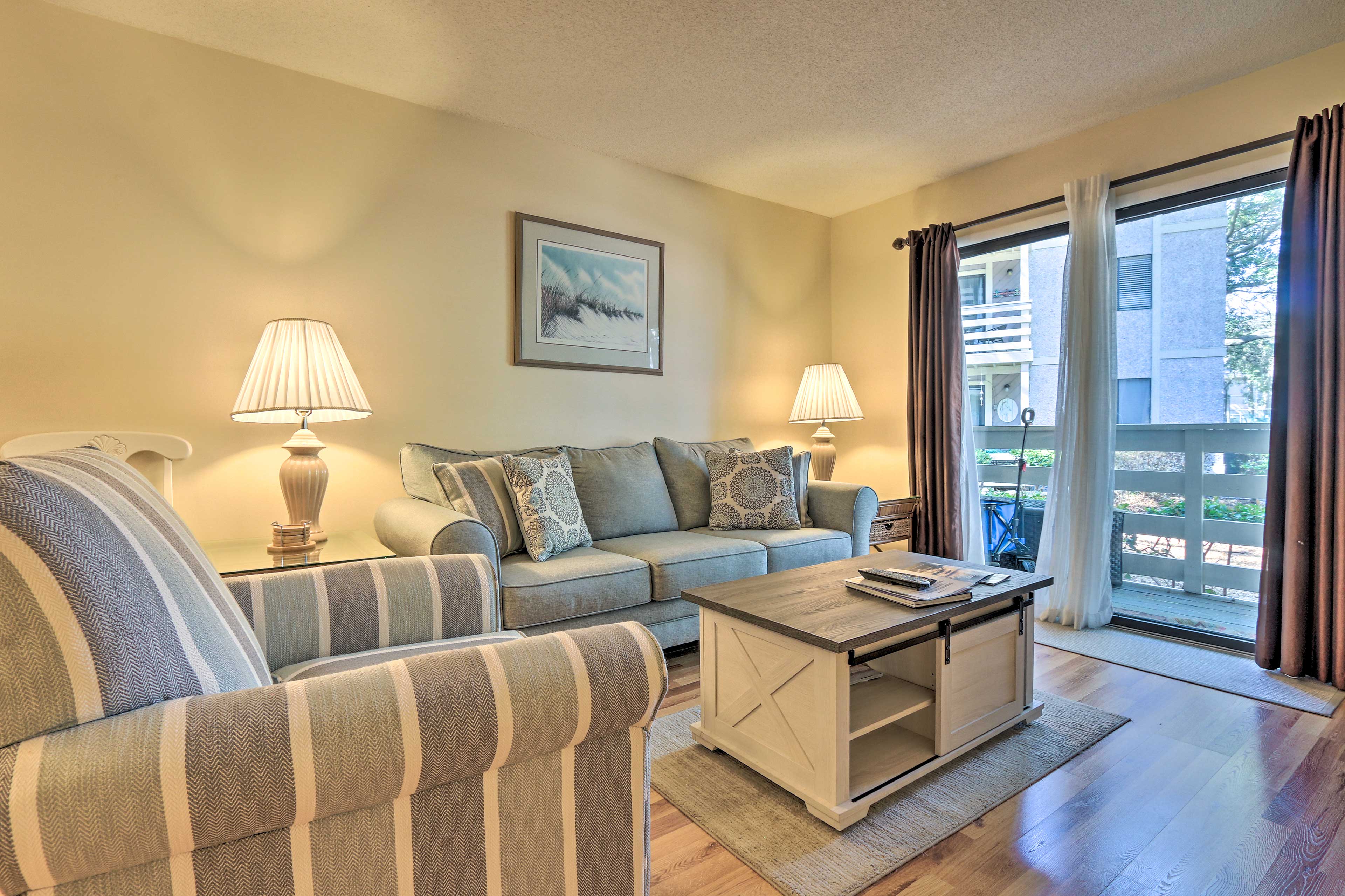 Hilton Head Island Vacation Rental | 2BR | 2BA | 757 Sq Ft | Stairs to Enter