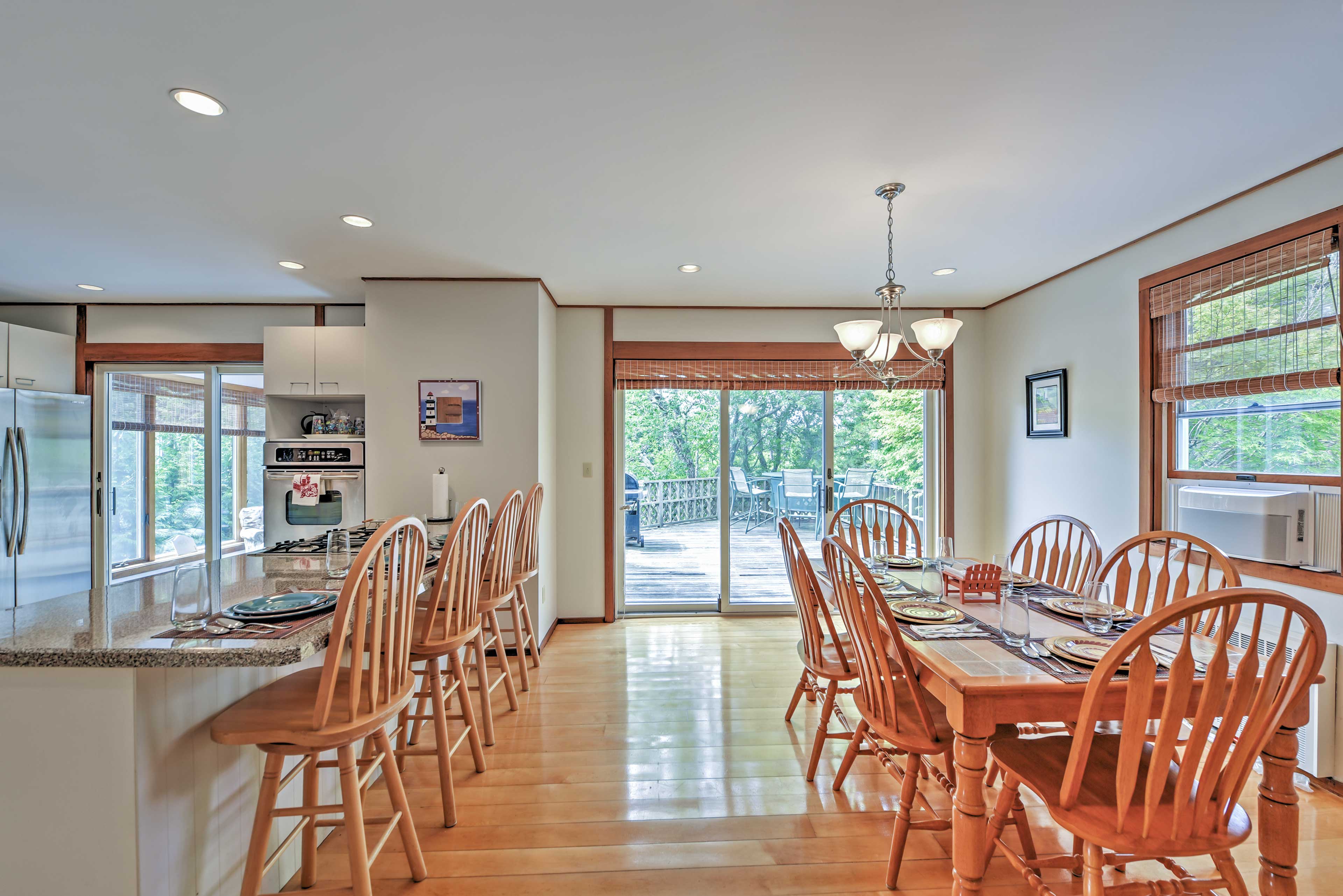 Dining Space | Dishware & Flatware Provided