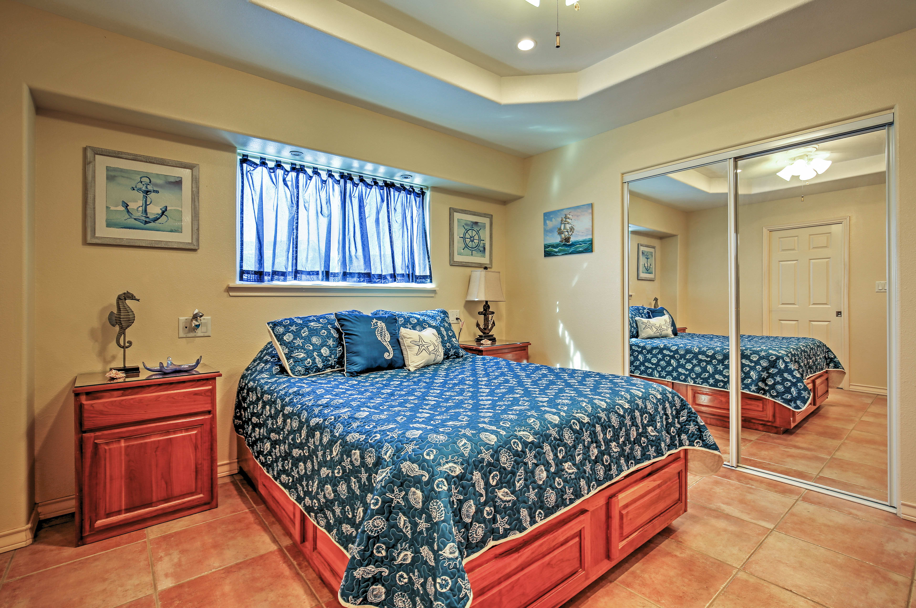 Bedroom Suite 1 | Queen Bed | Linens Provided