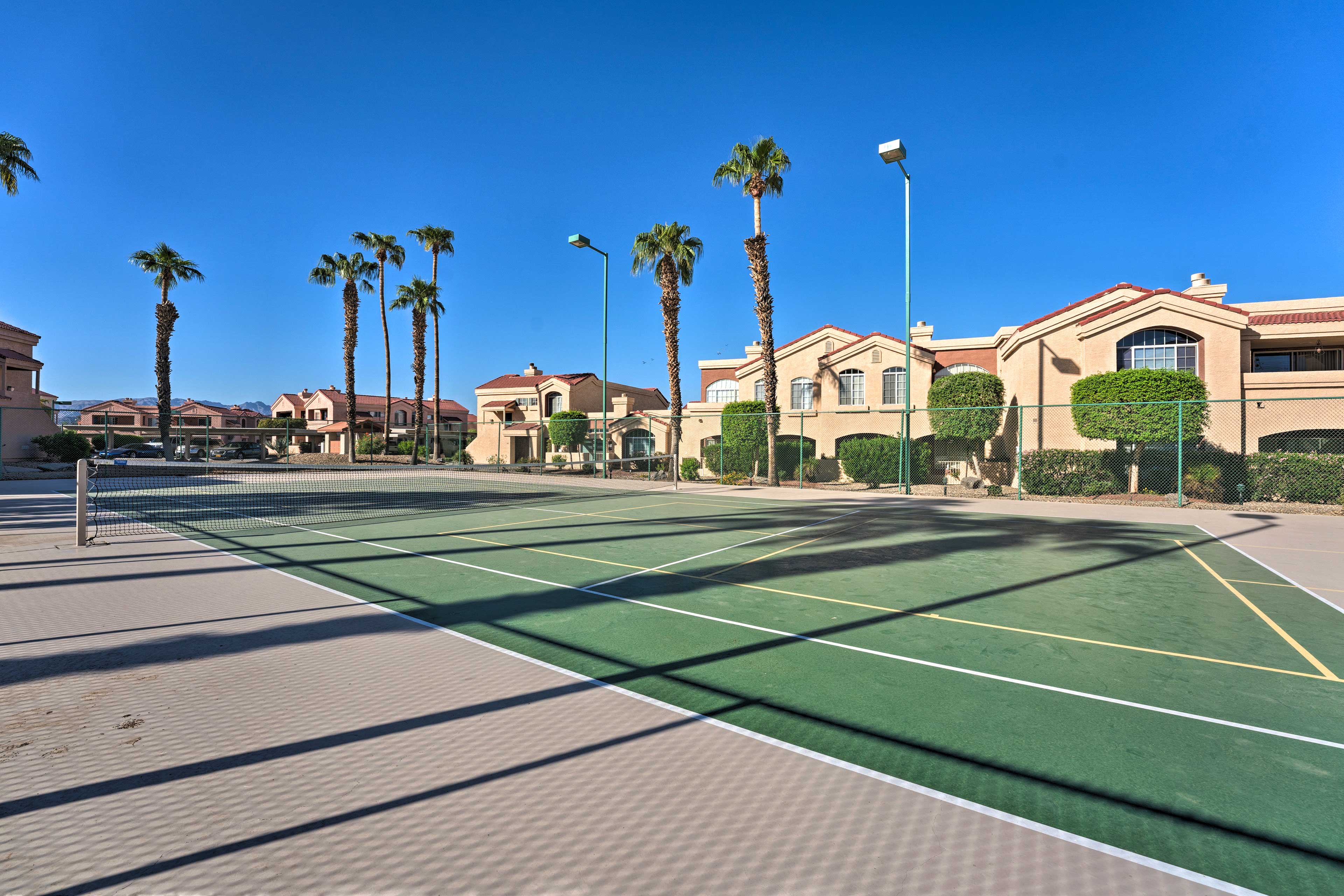 Community Amenities | Tennis Courts