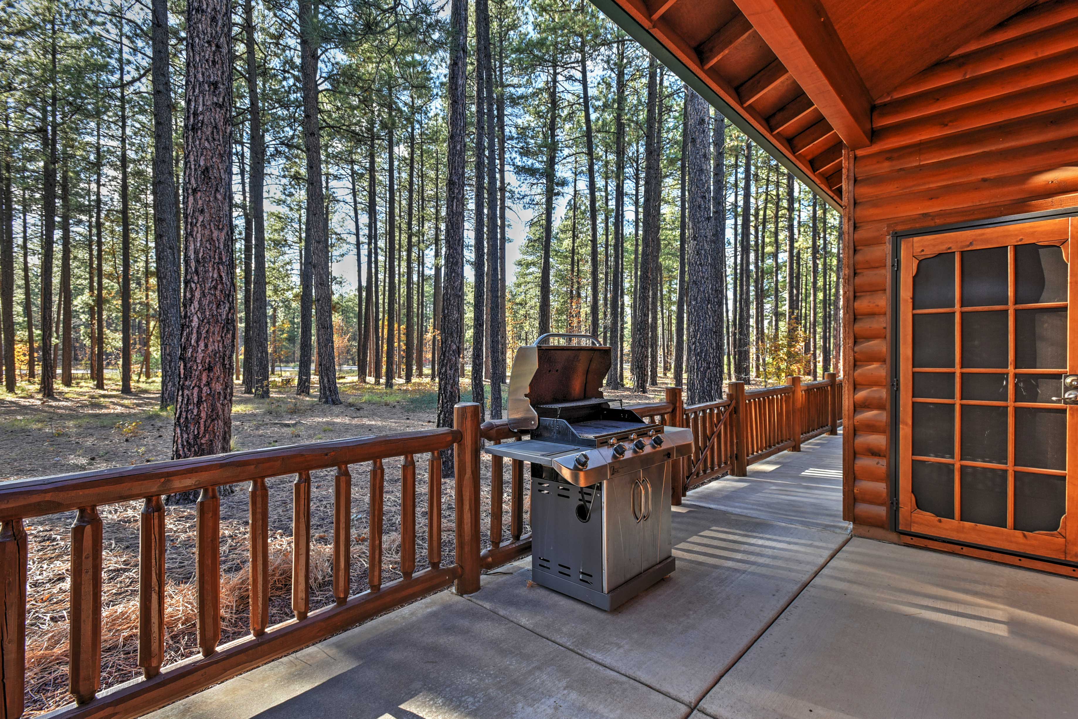 Covered Patio | Gas Grill