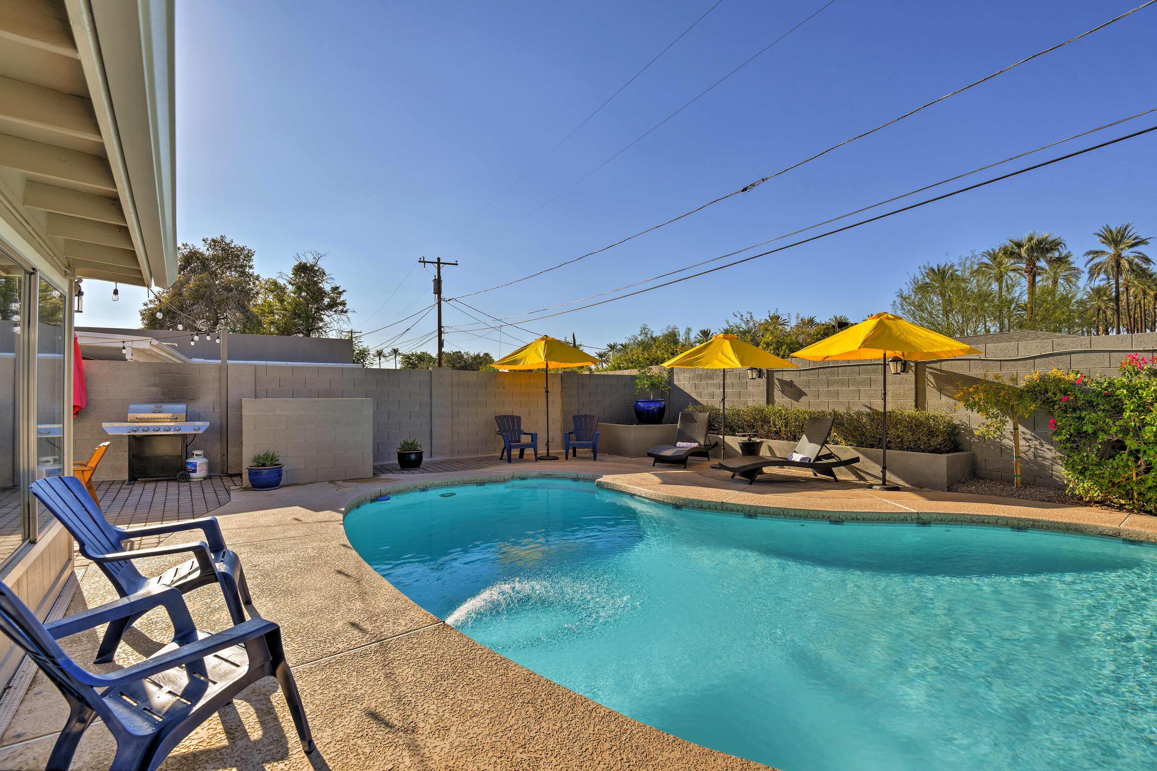 Private Backyard | Pool