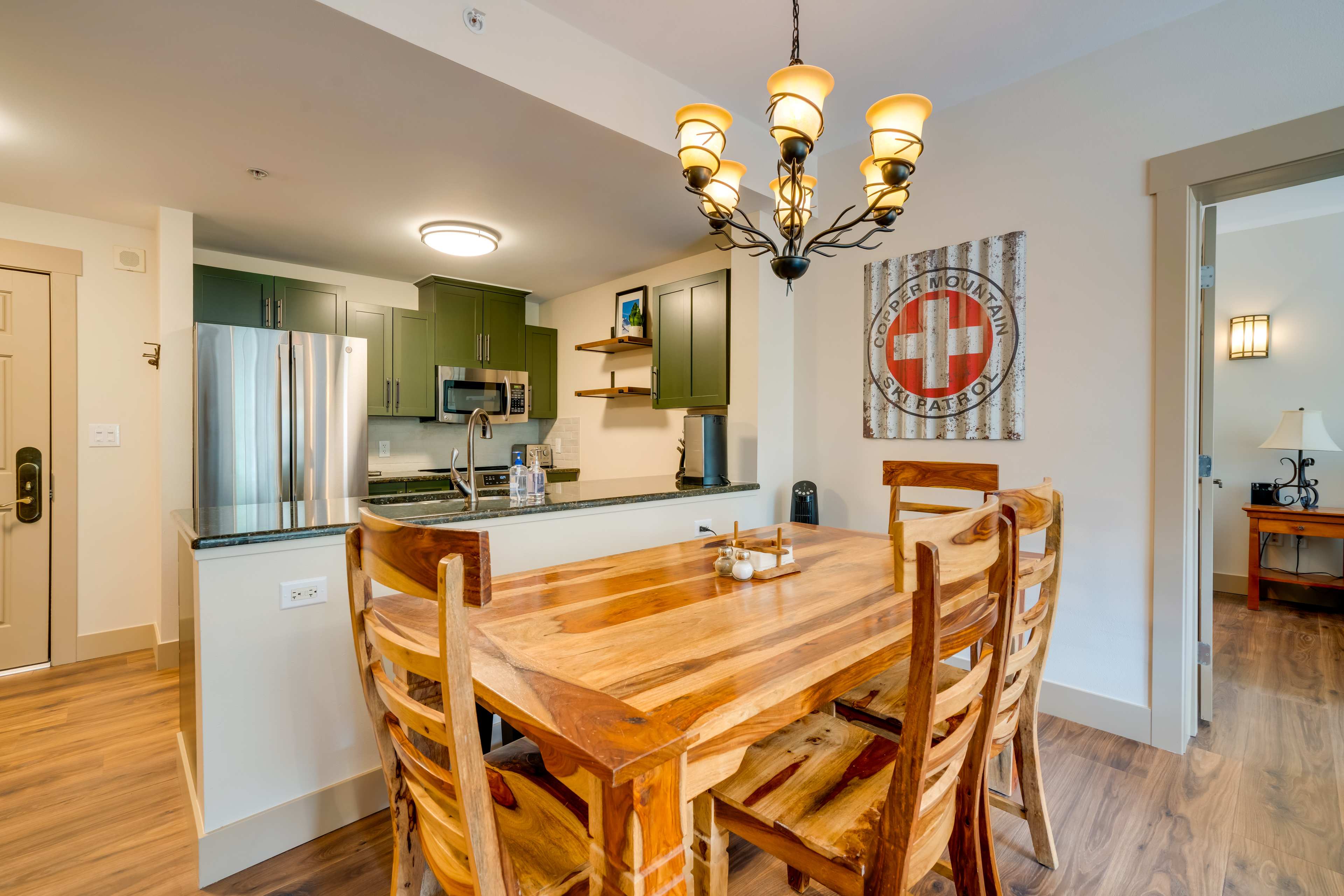 Kitchen | Dining Area | Cooking Basics