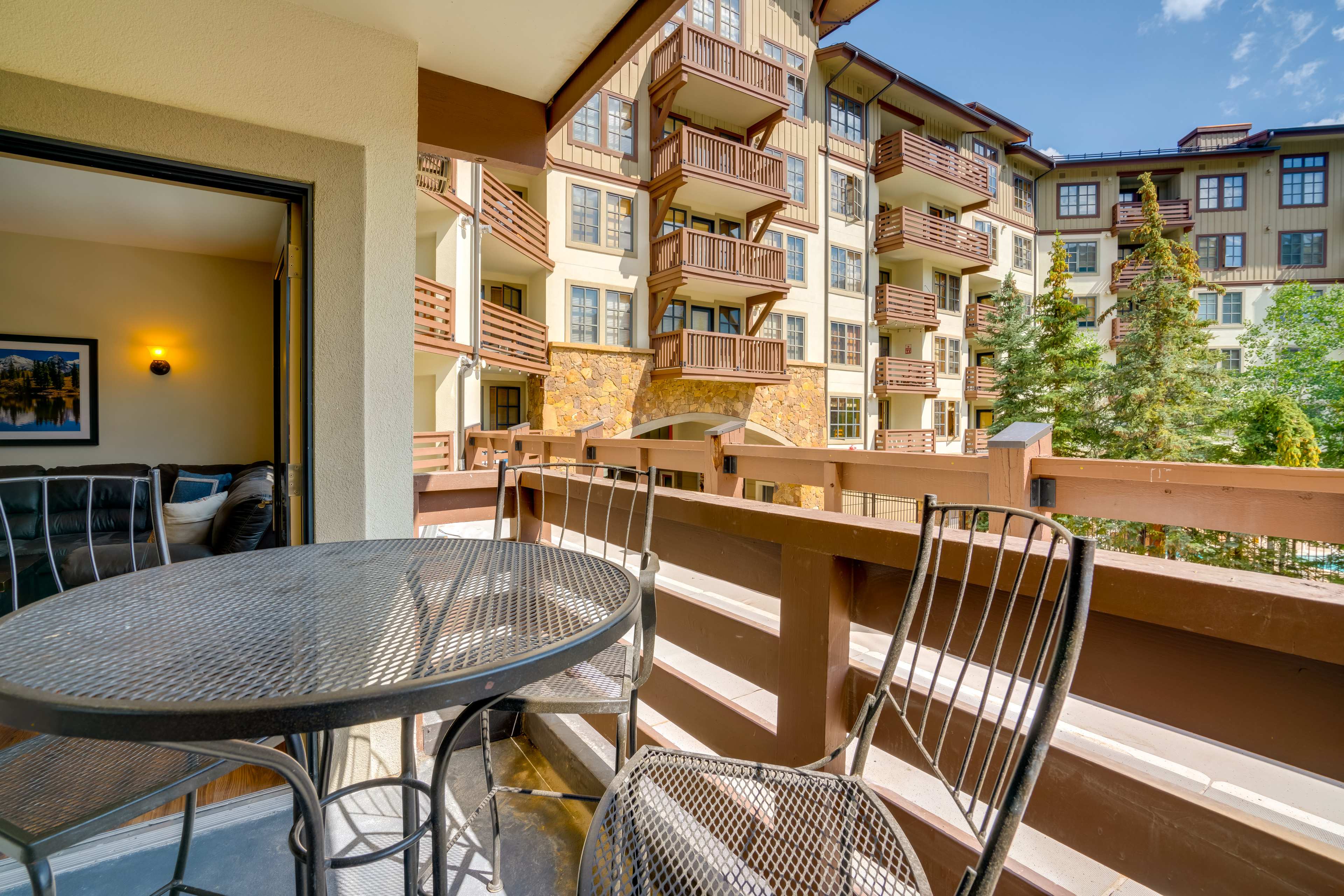 Private Balcony | Outdoor Dining | Mountain Views