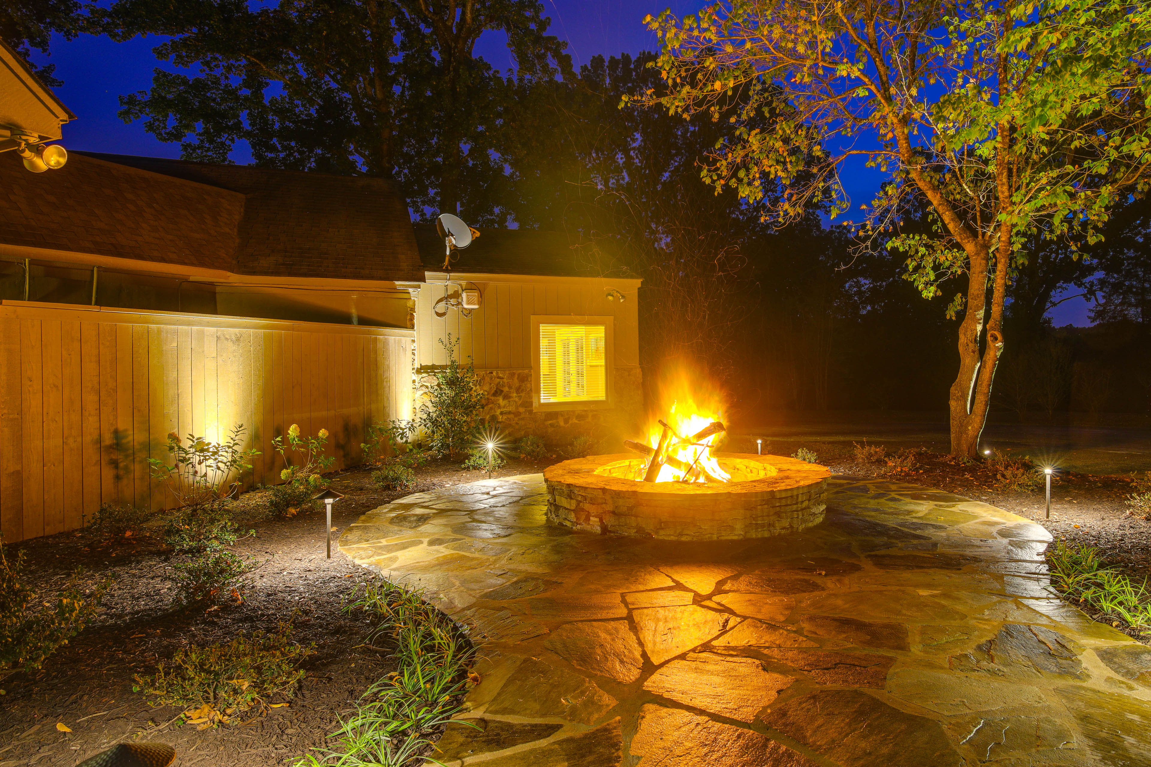 Yard Space | Fire Pit