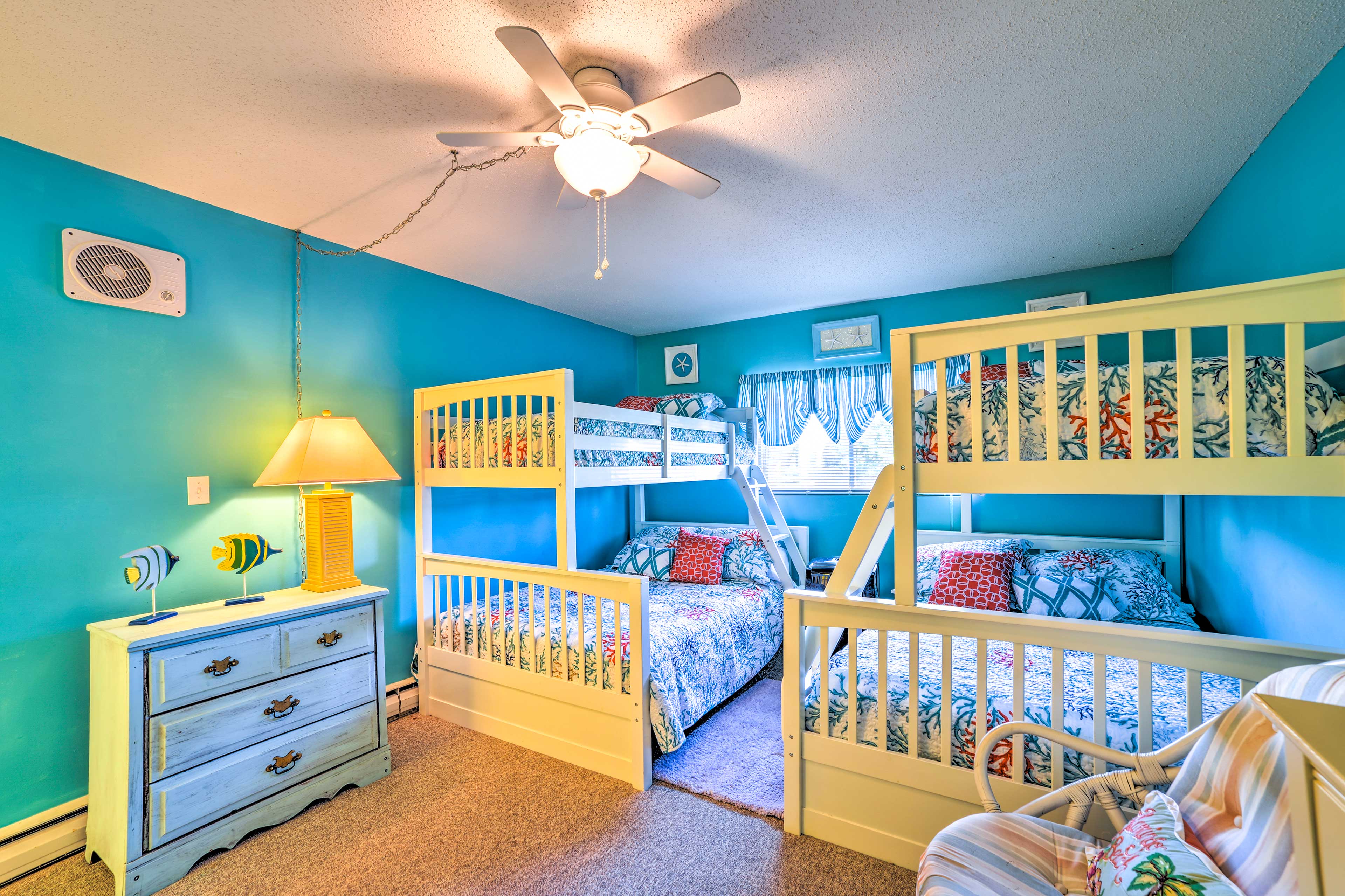 Bedroom 3 | 2 Twin/Full Bunk Beds | 1st Floor