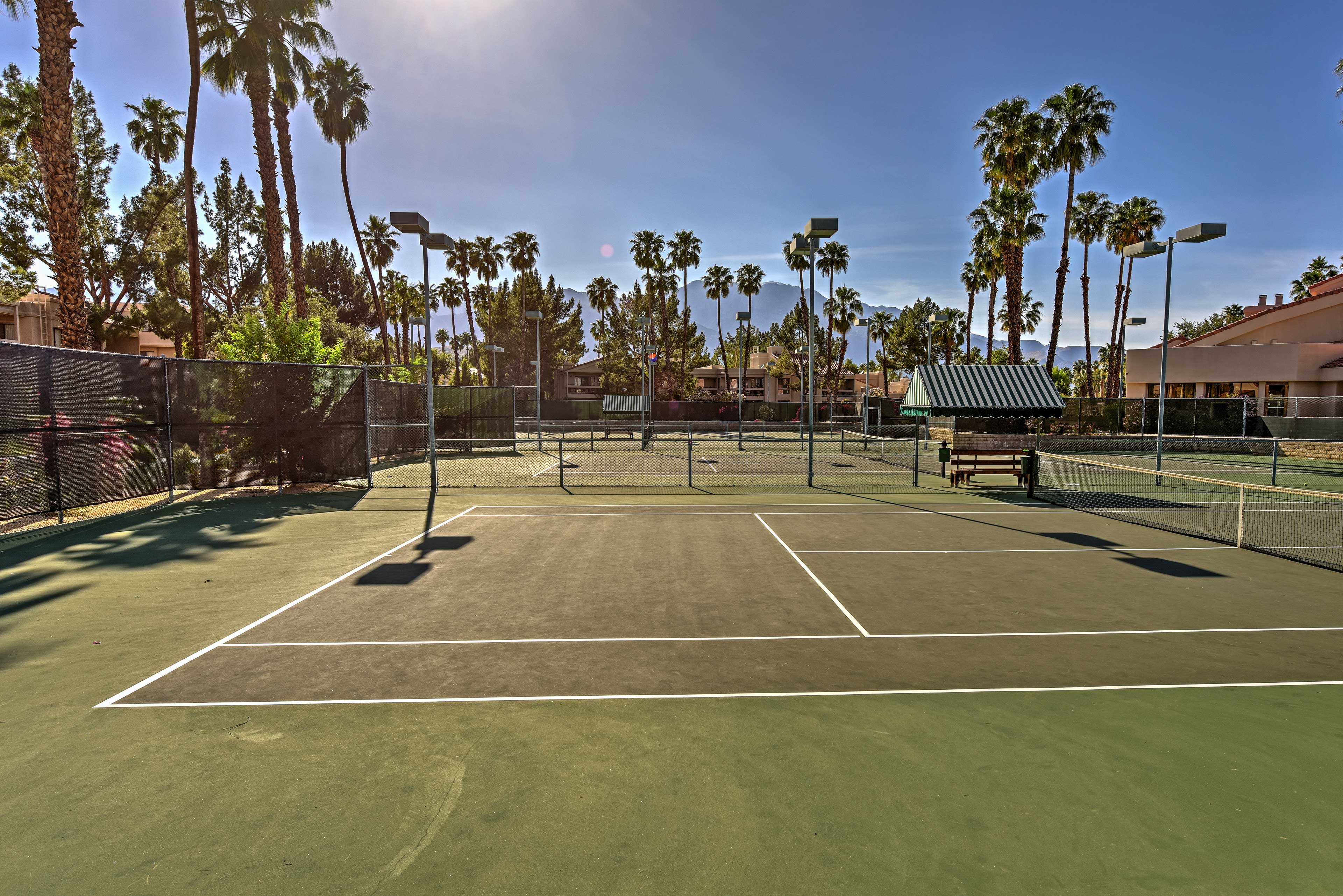 Community Amenities | Tennis Courts | Outdoor Pool & Hot Tub