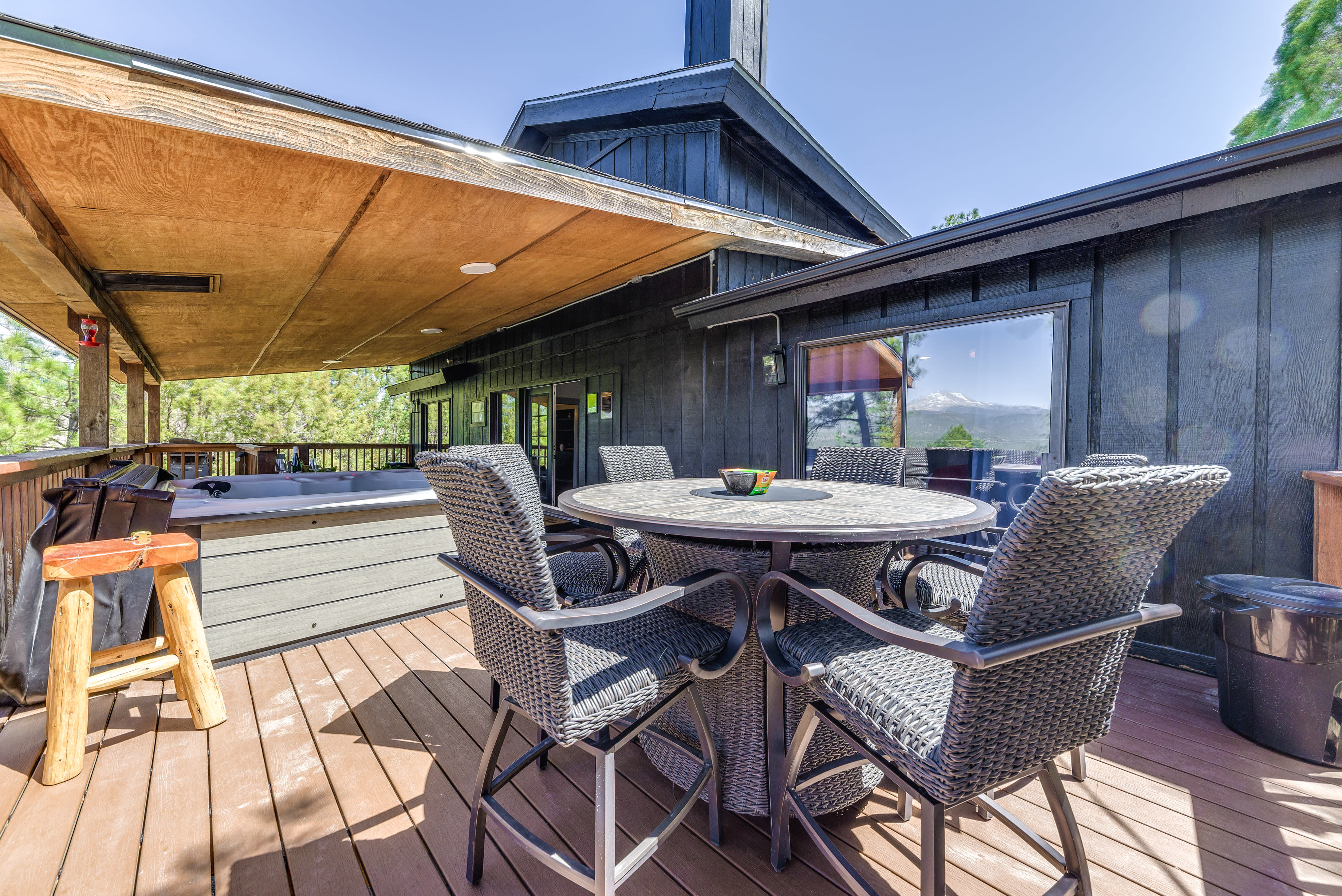 Deck | Private Hot Tub | Outdoor Dining | Gas Grill