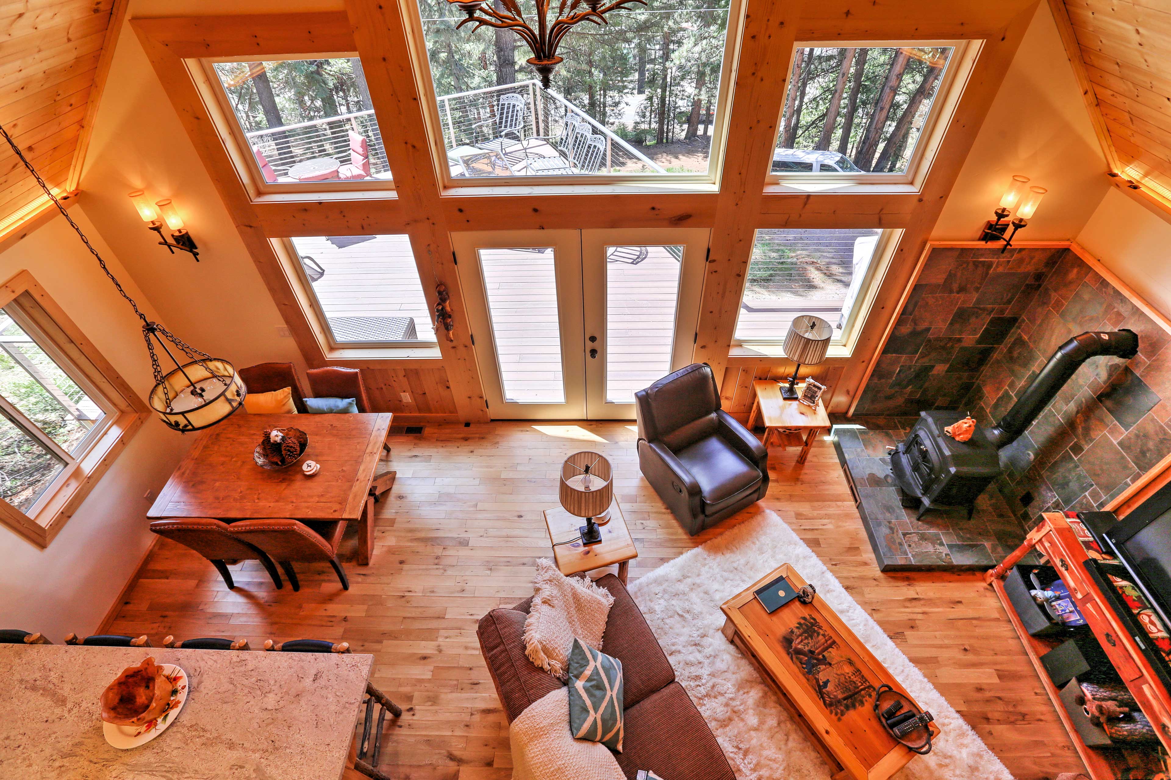 Lake Almanor Vacation Rental | 3BR | 2BA | 1,425 Sq Ft | 2 Stories