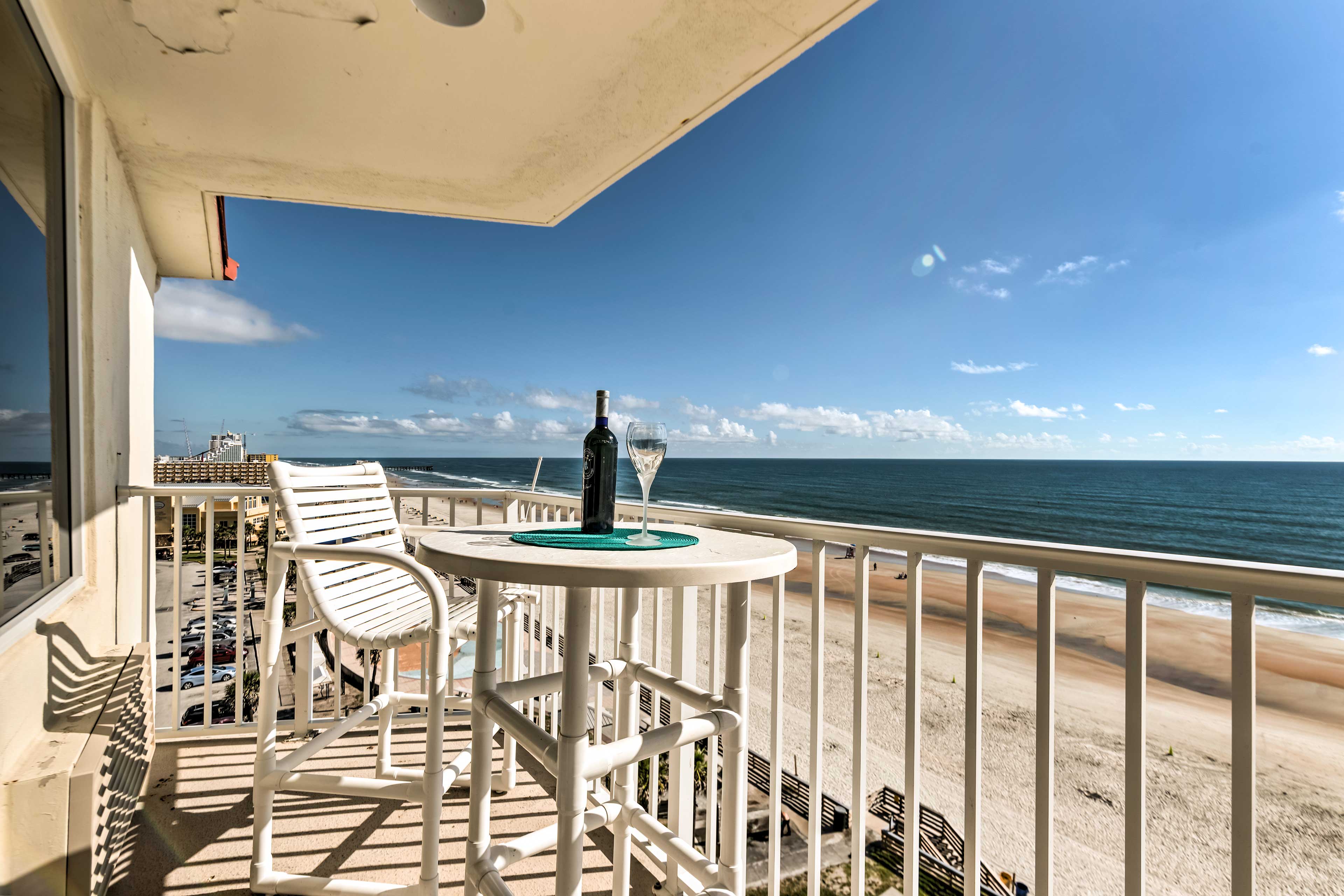 Private Balcony | Direct Oceanfront View