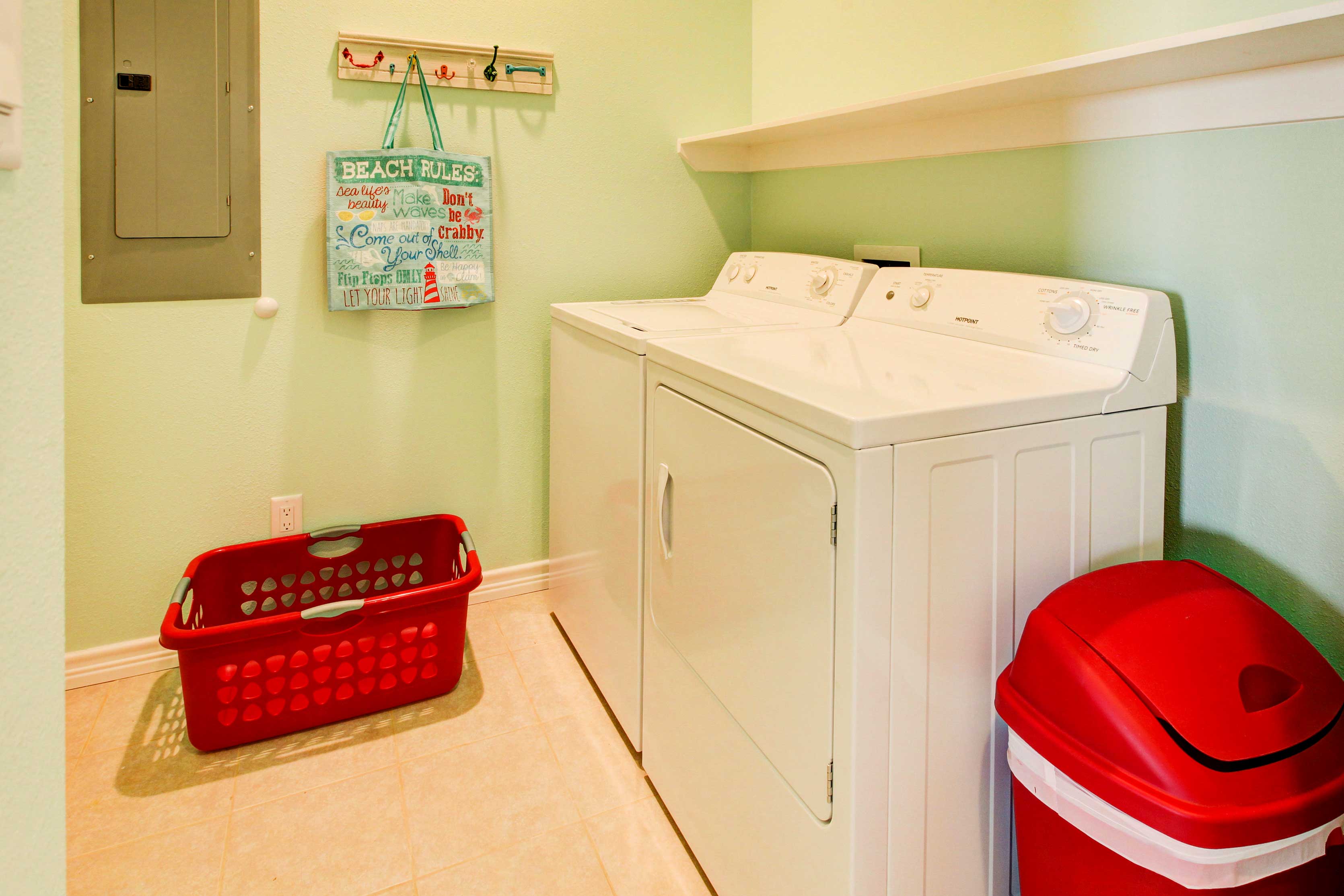 Laundry Room | Washer & Dryer