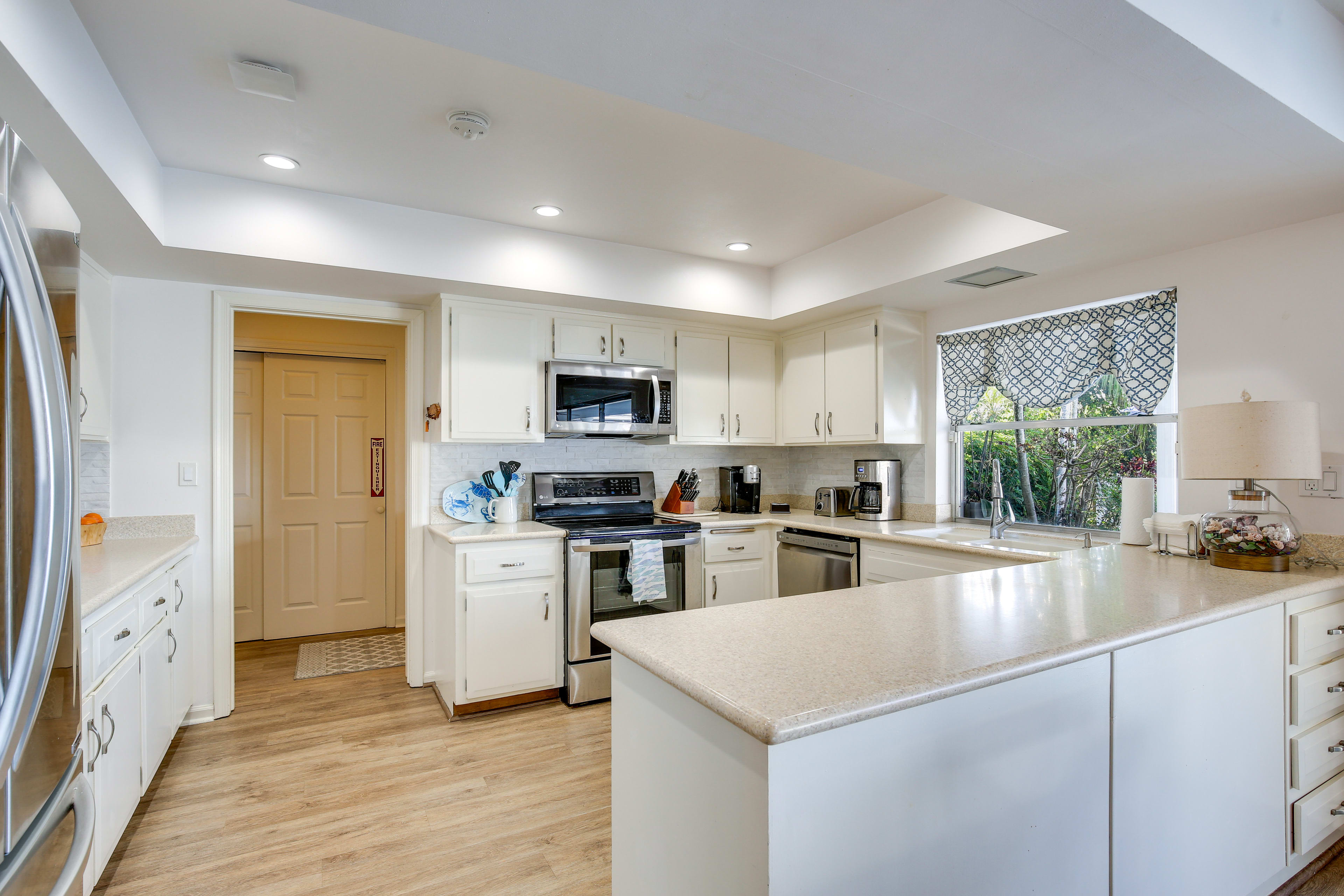 Kitchen | Fully Equipped