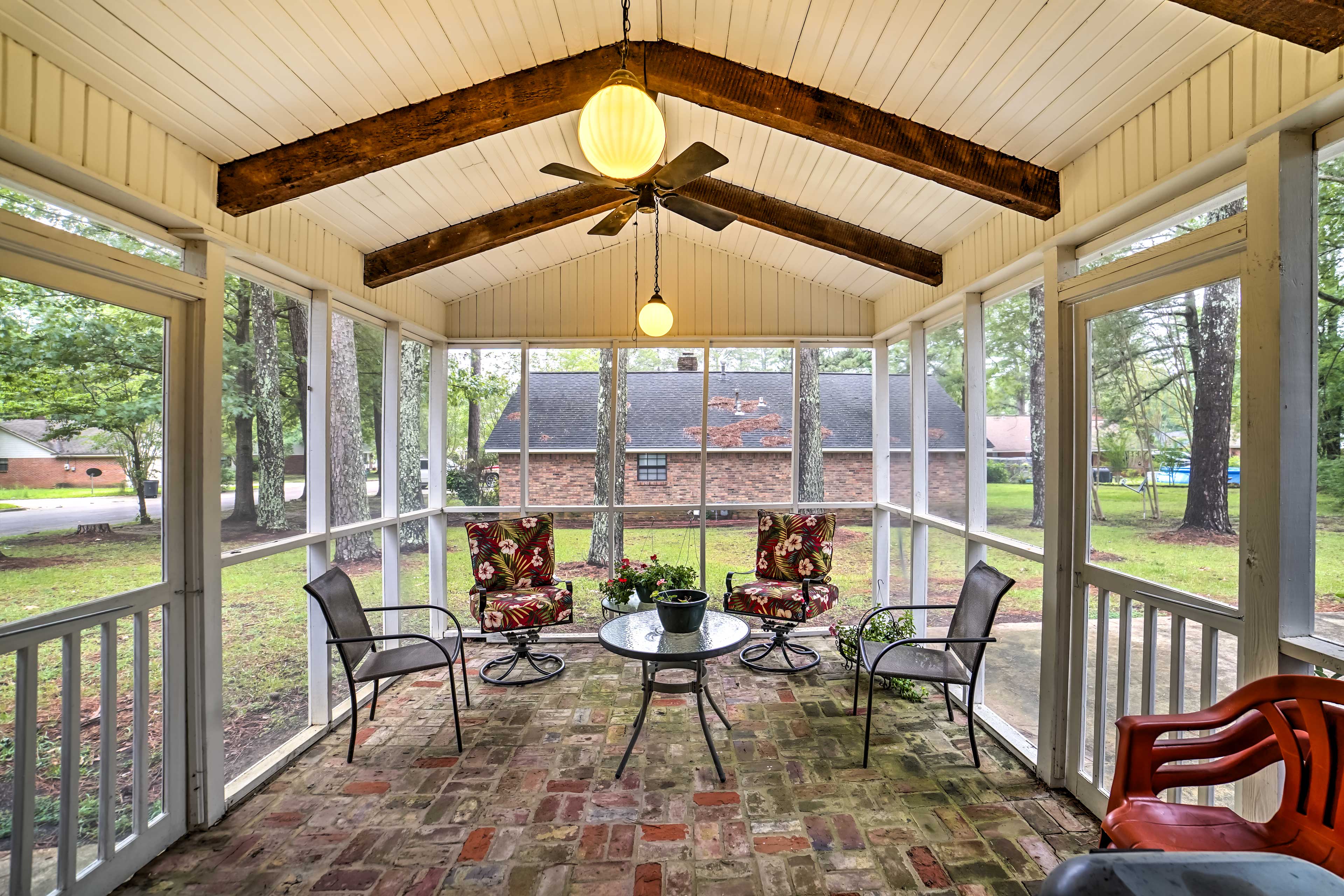 Starkville Vacation Rental | 3BR | 2BA | 2,300 Sq Ft | Step-Free Access