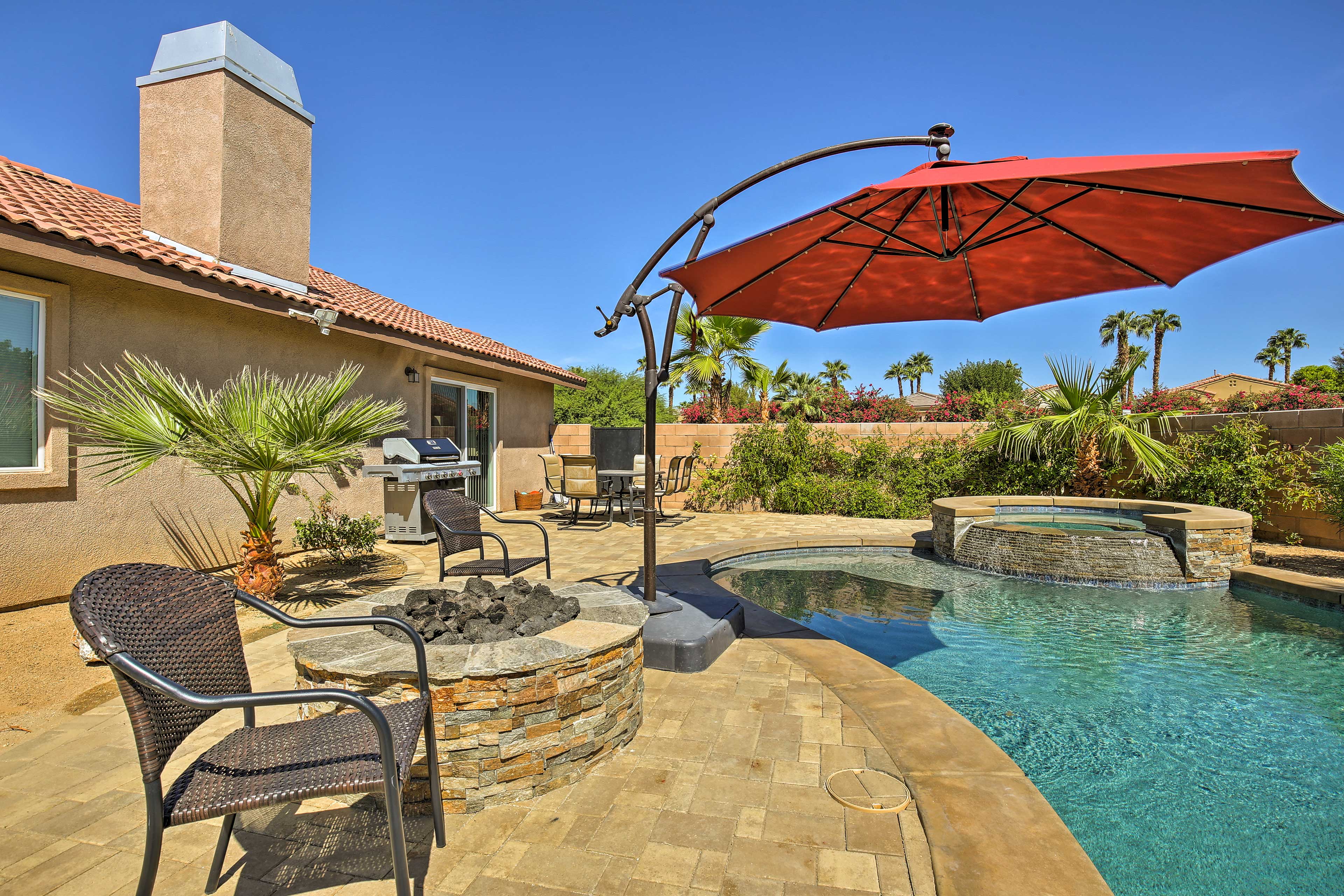 This backyard oasis has everything you need!