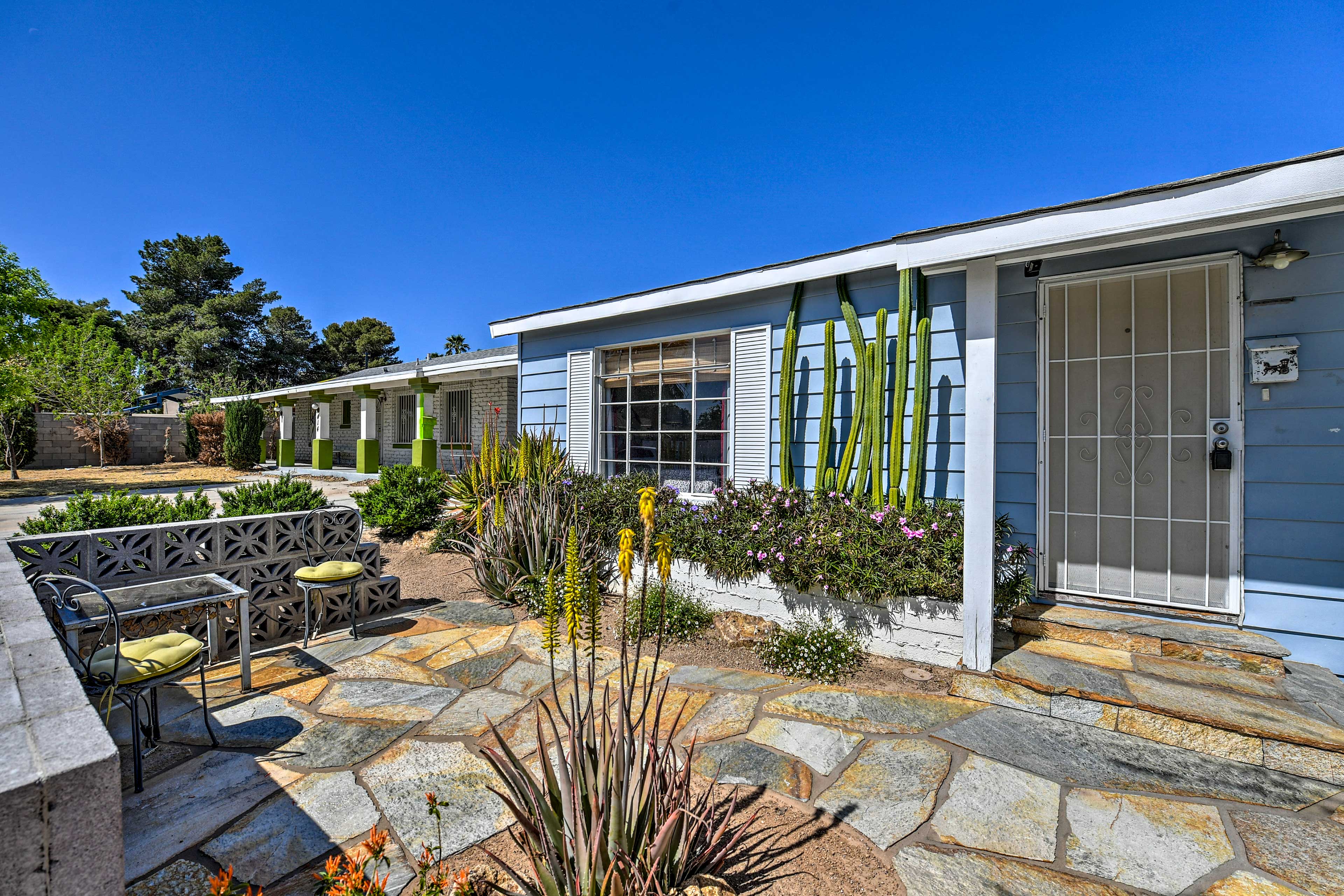 Property Entrance | Patio