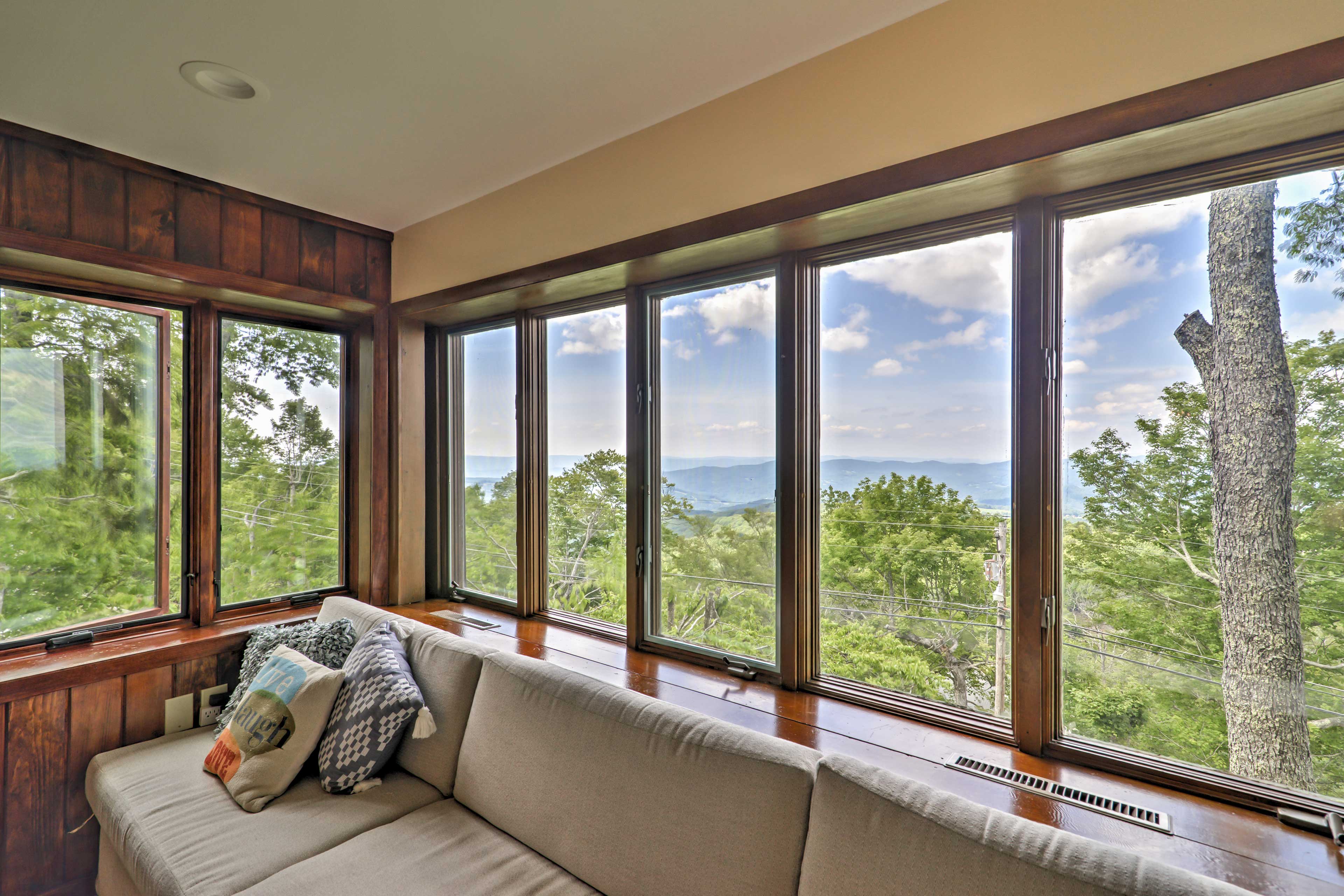 Living Room | Blue Ridge Mountain View