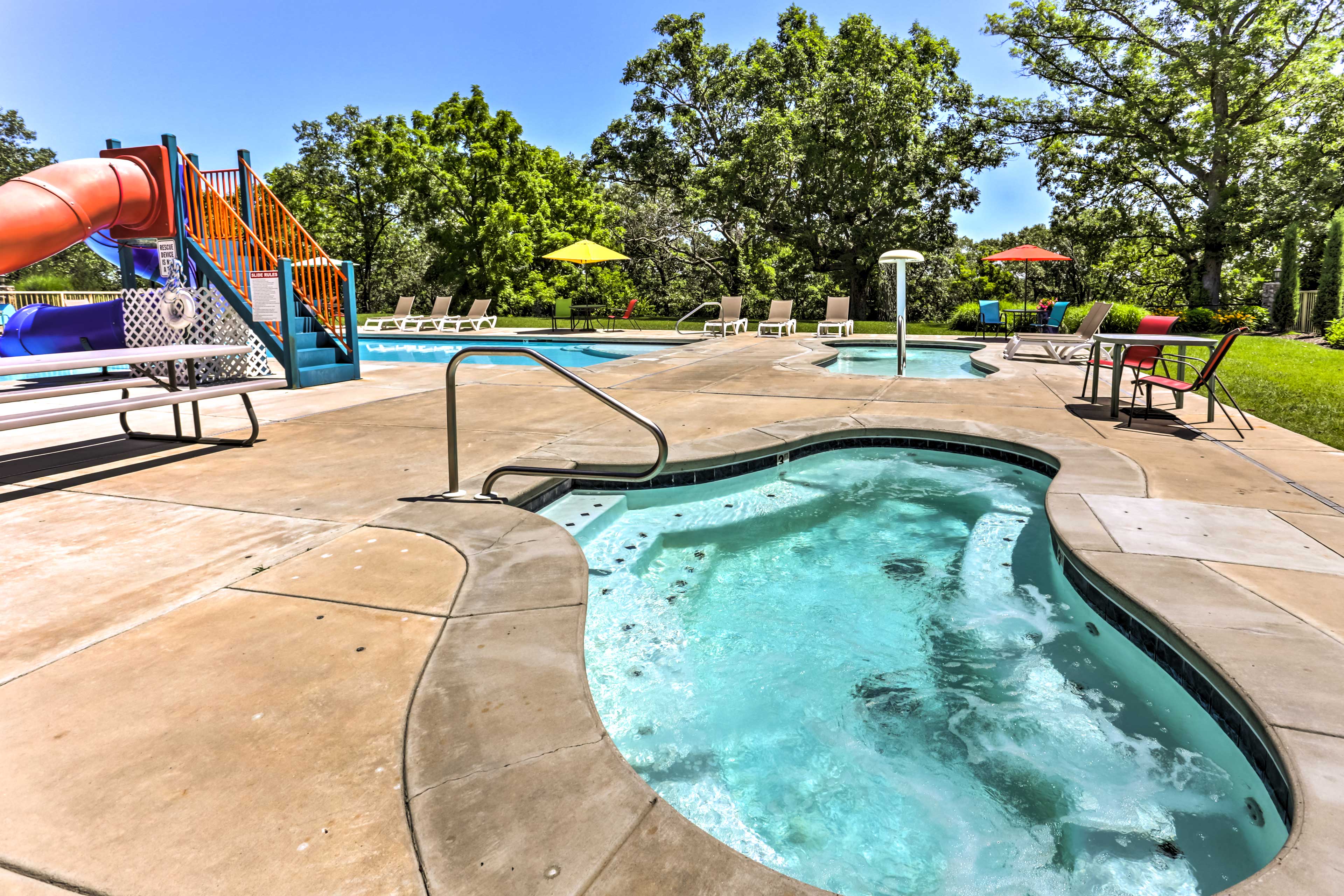 Community Amenities | Seasonal Pool & Hot Tub