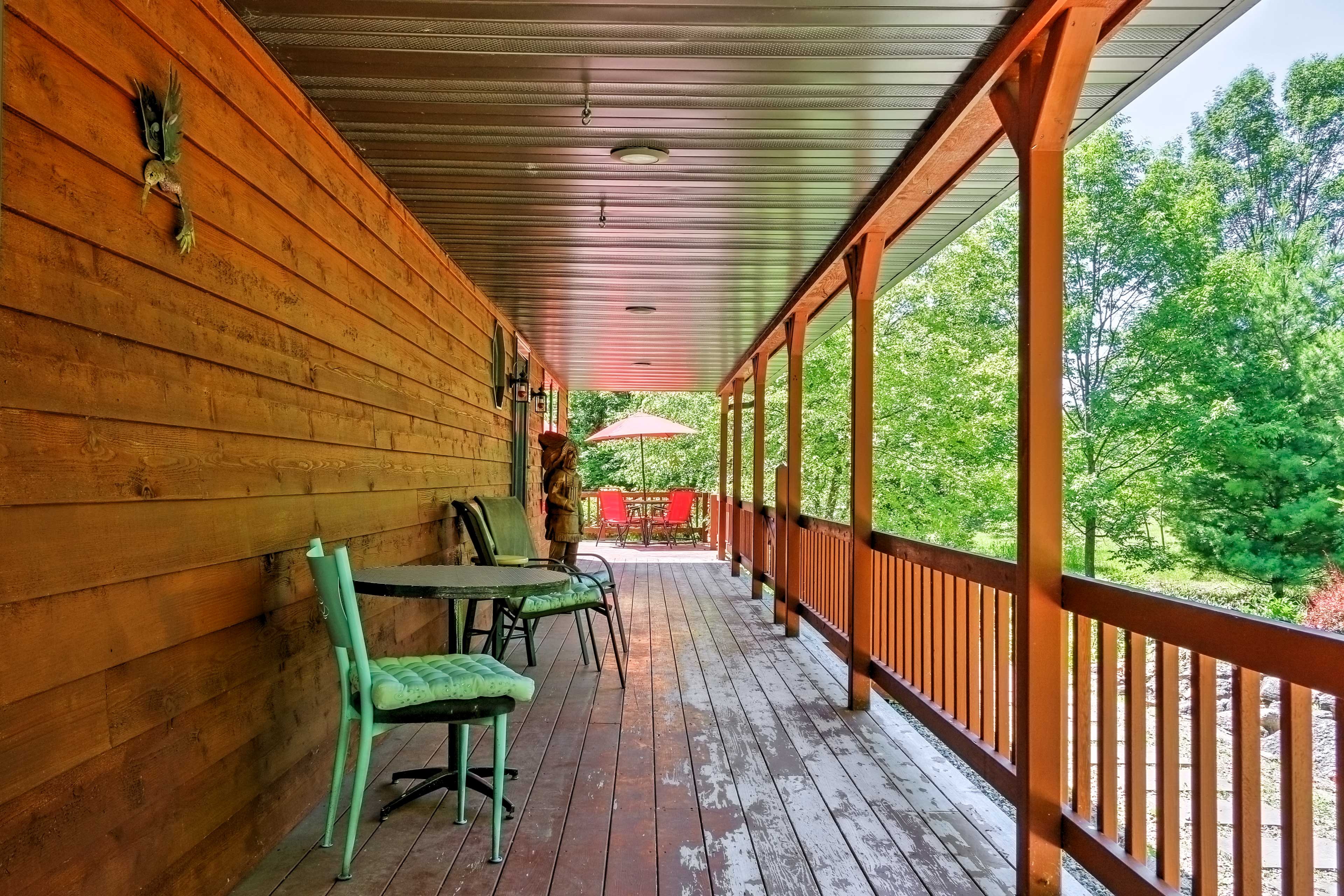 Covered Deck | Outdoor Seating Area