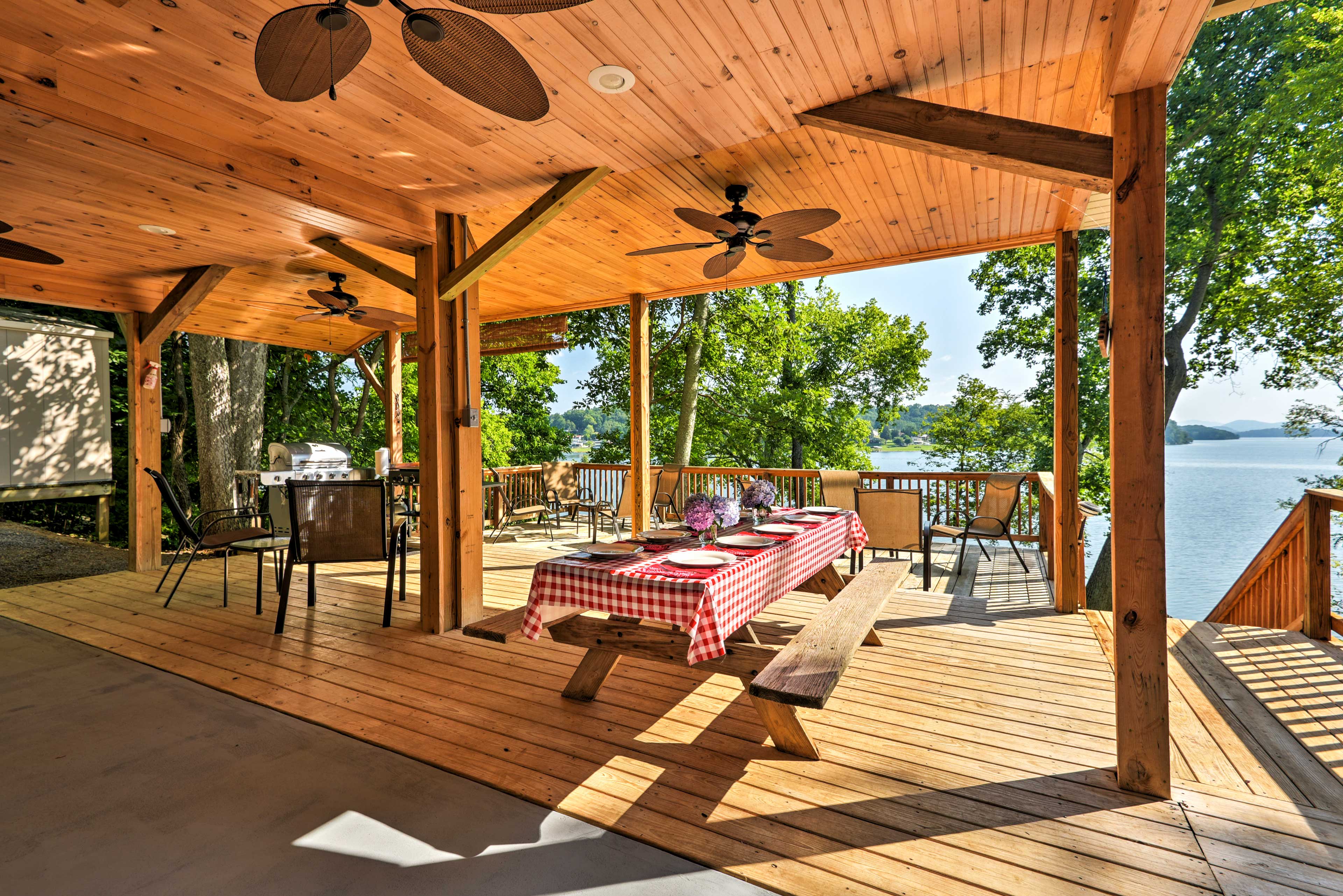 Covered Deck | Outdoor Dining | Gas Grill | Griddle | Lake Views