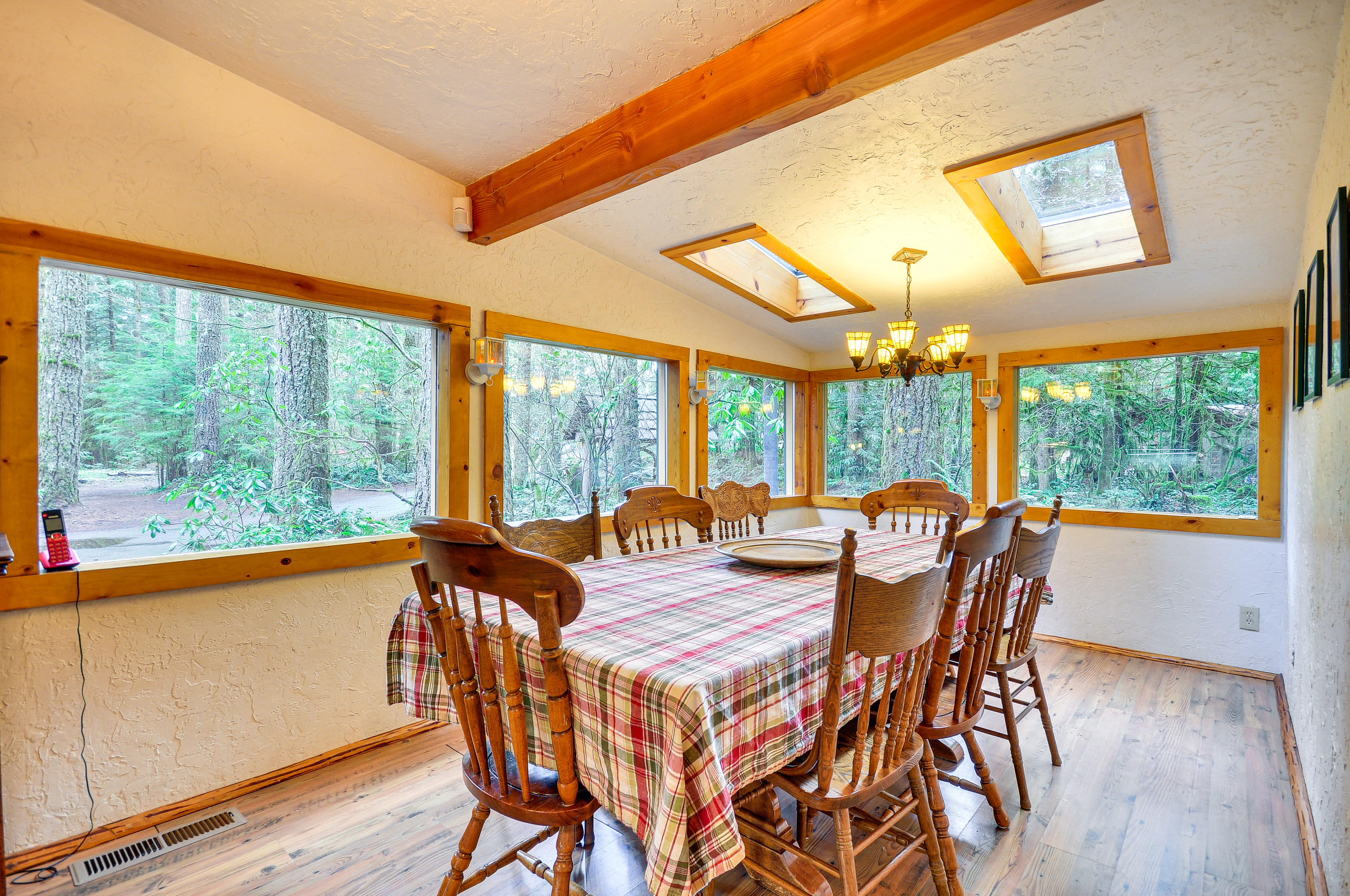 Dining Table | 1st Floor | Dishware & Flatware