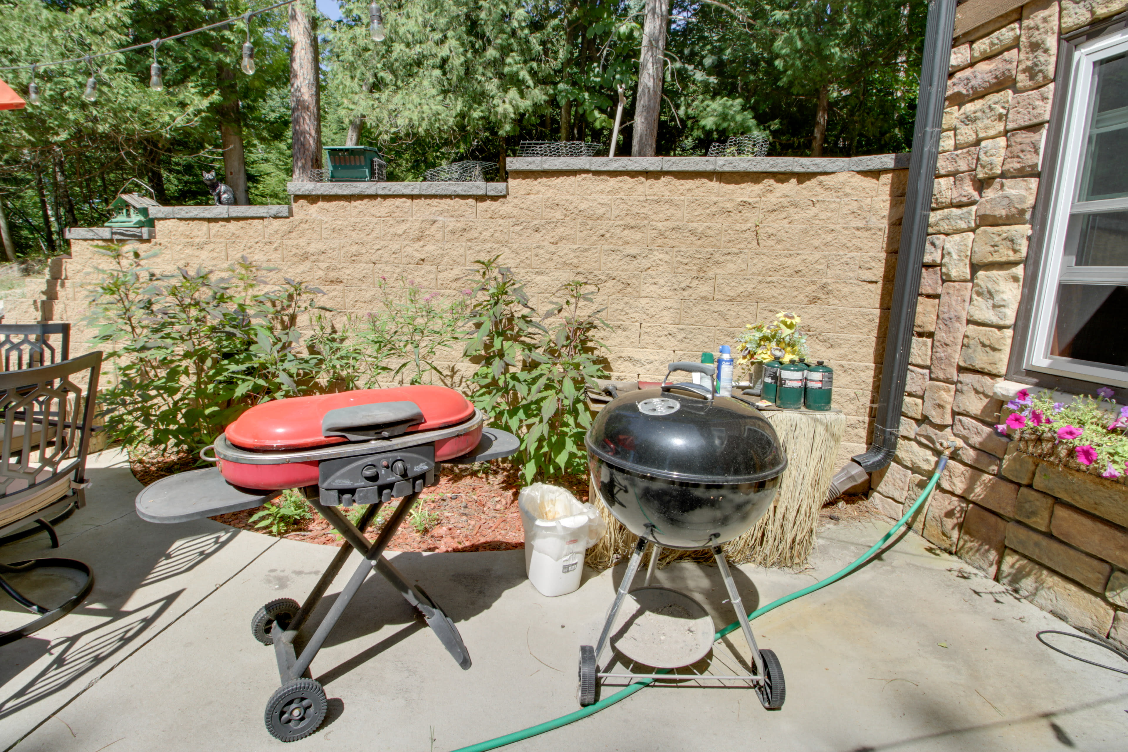 Patio | Charcoal Grill