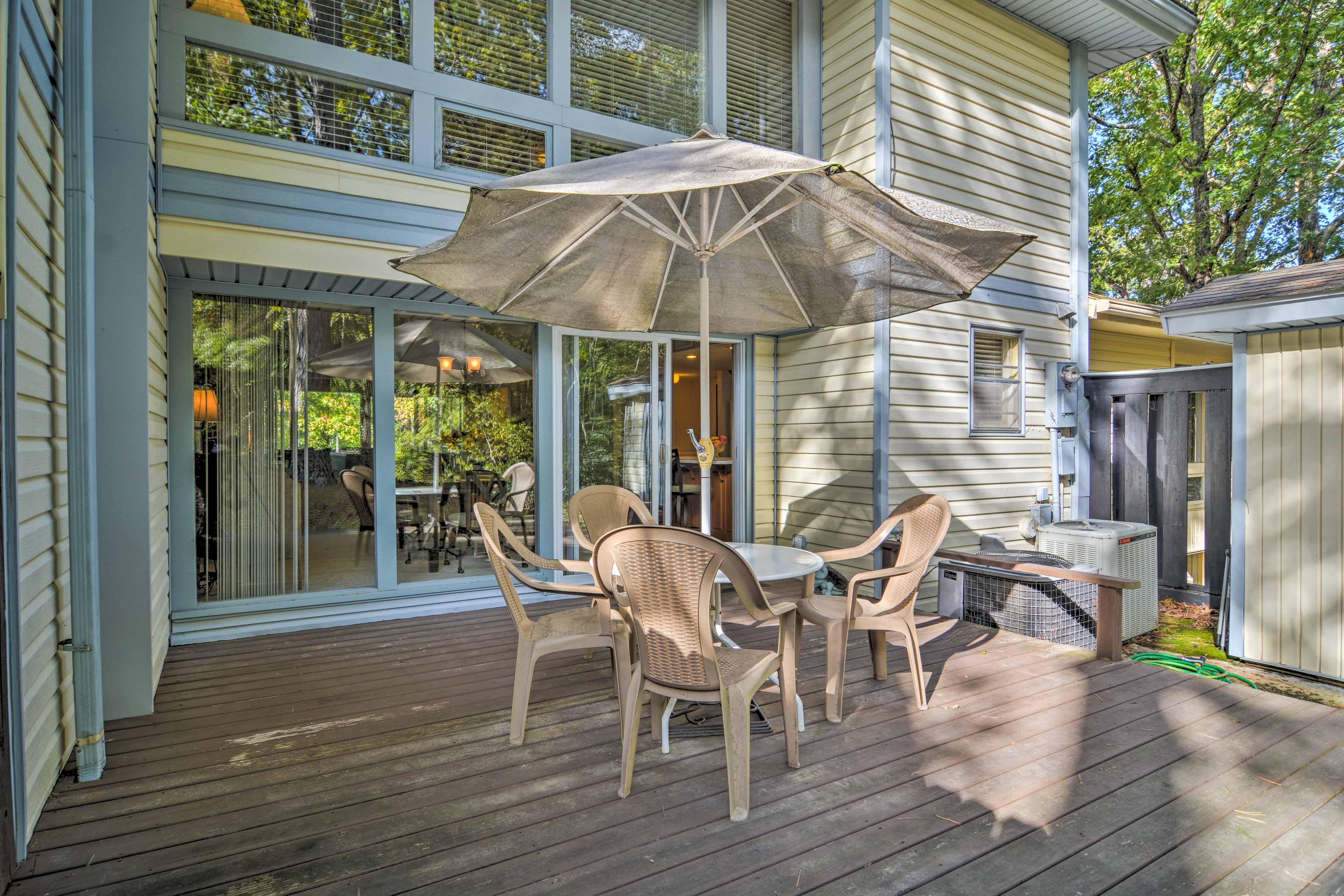 Private Patio | Outdoor Dining