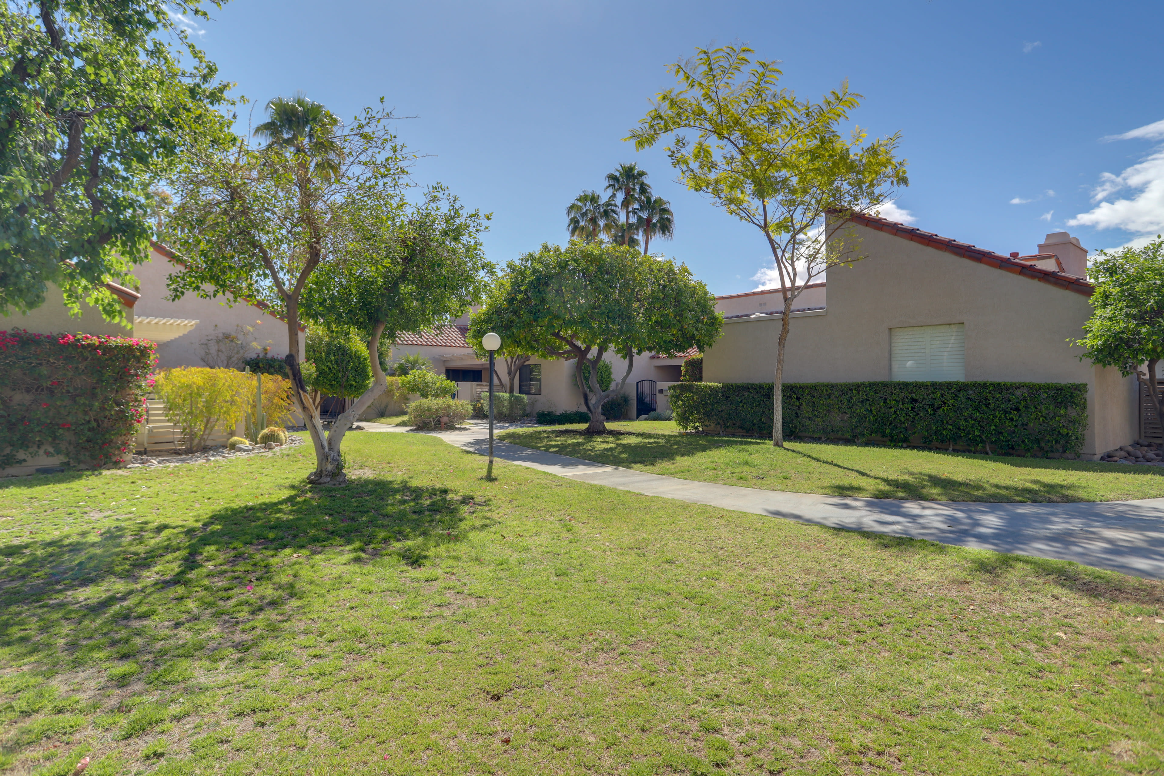 Exterior | Carport Parking (2 Vehicles)