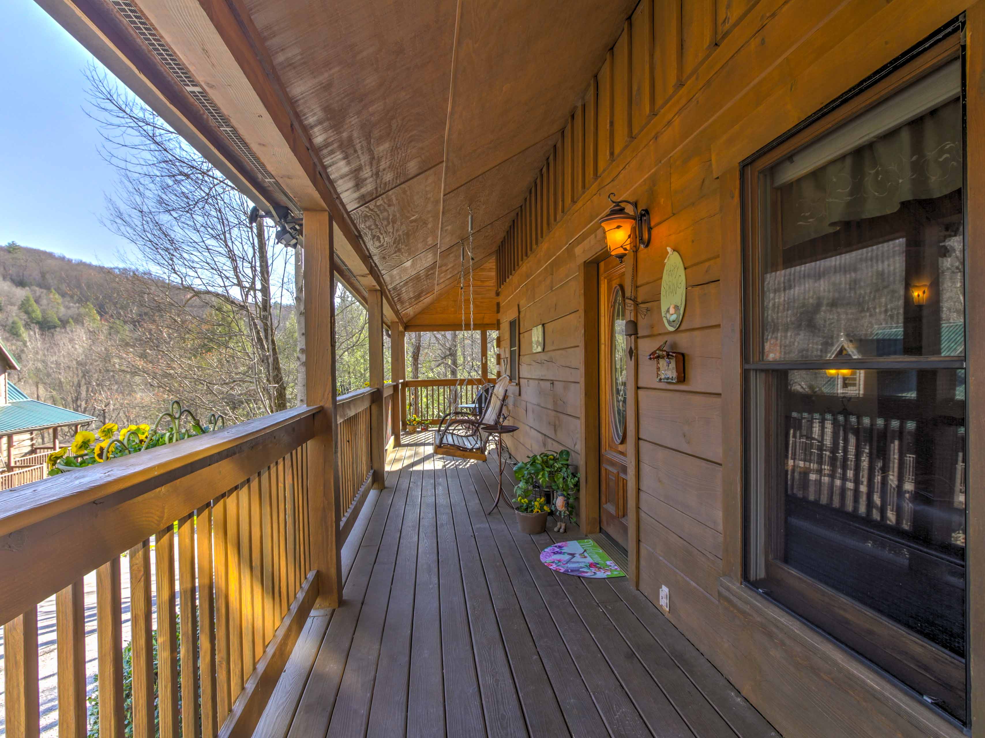 Wraparound Porch | Mountain Views