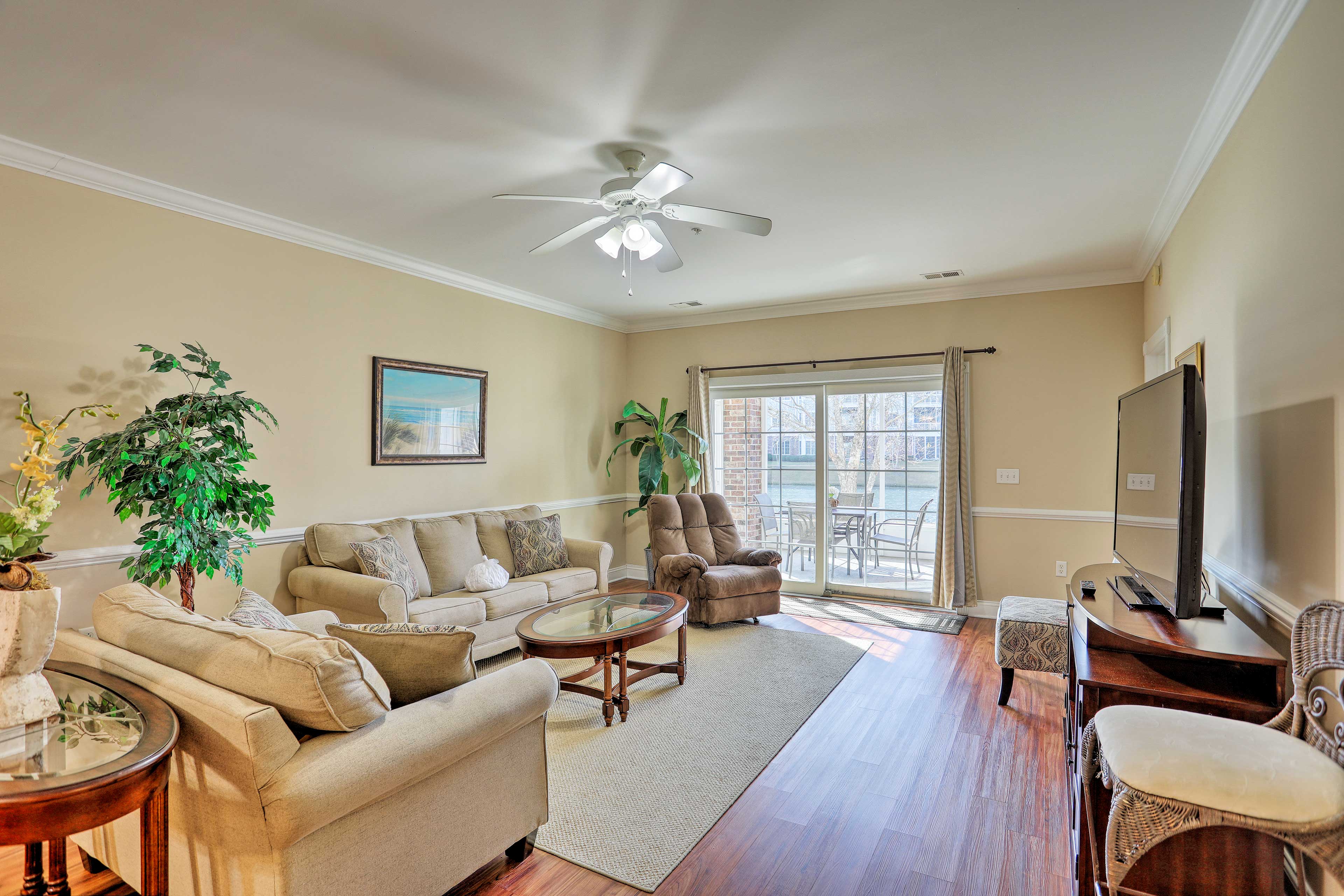 Myrtle Beach Vacation Rental | 3BR | 2BA | 1,500 Sq Ft | Step-Free Access