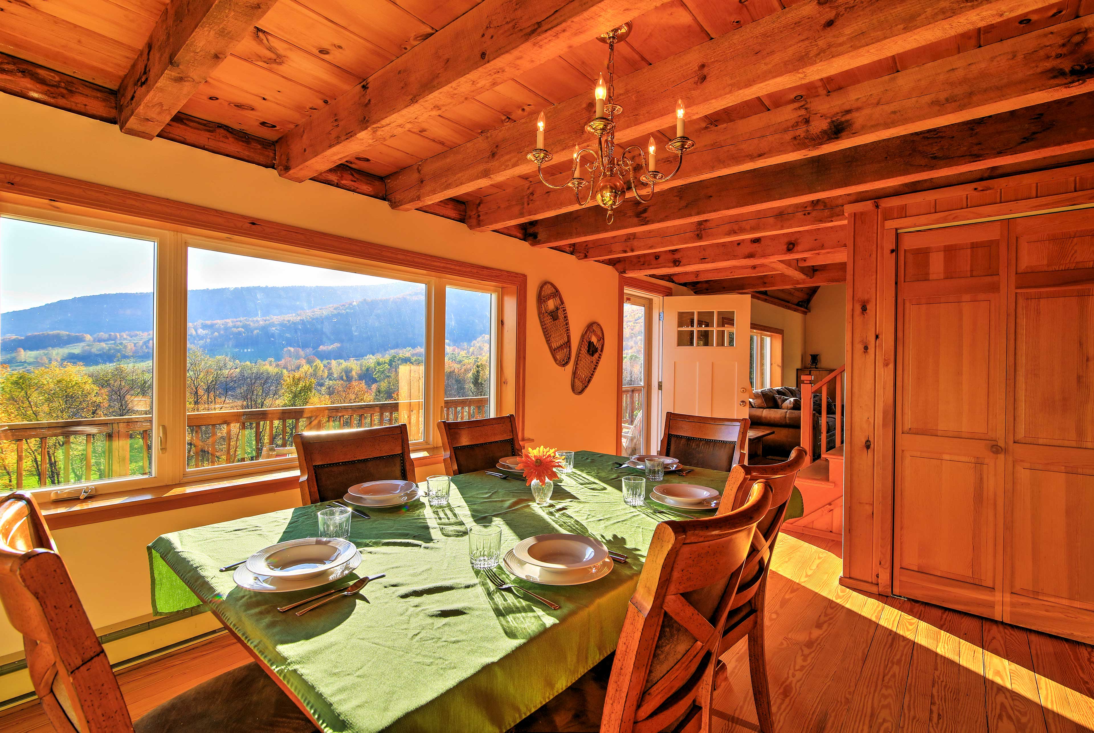 Dining Area | Dishware & Flatware