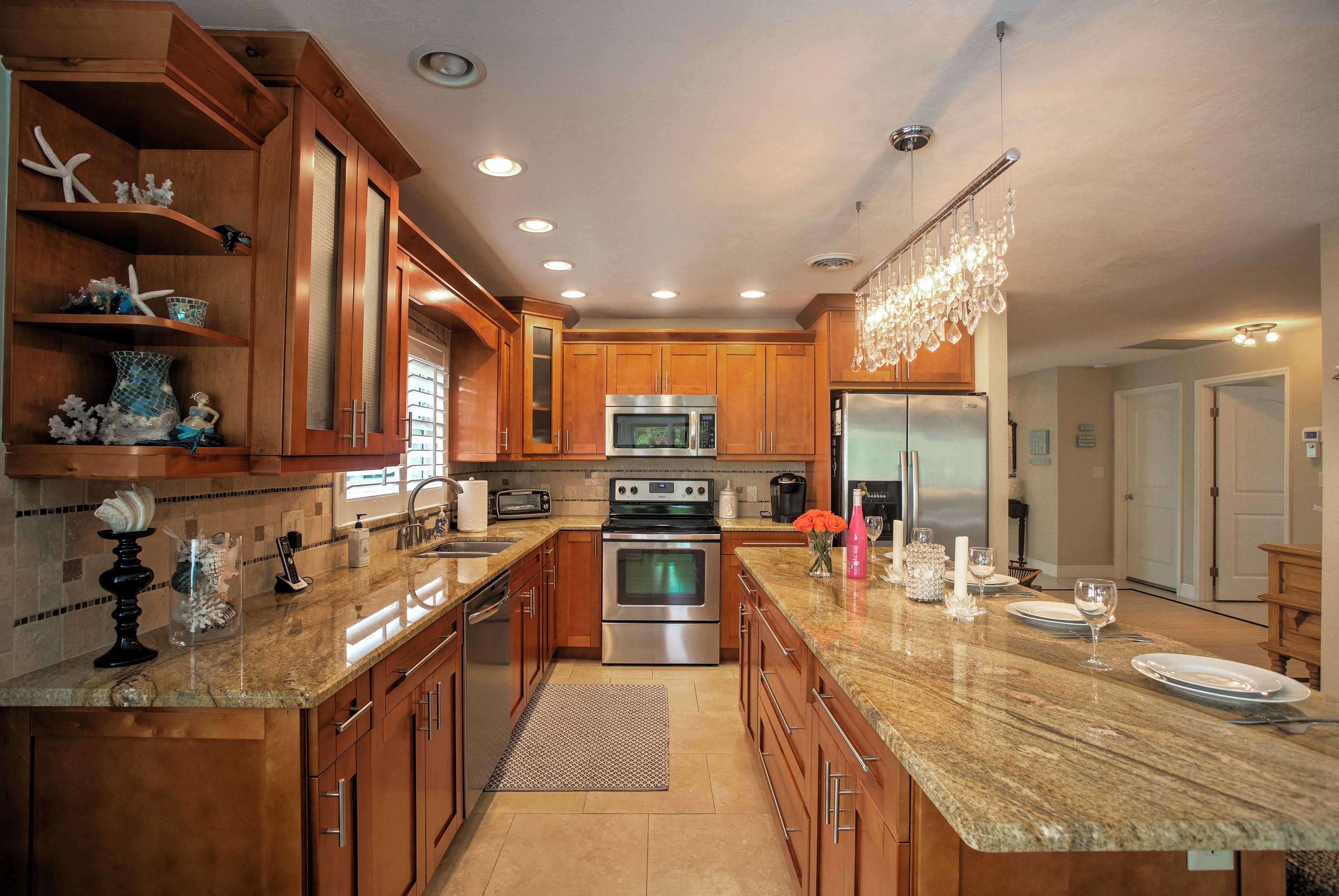 You'll love preparing homemade meals in this fully equipped chef's kitchen!