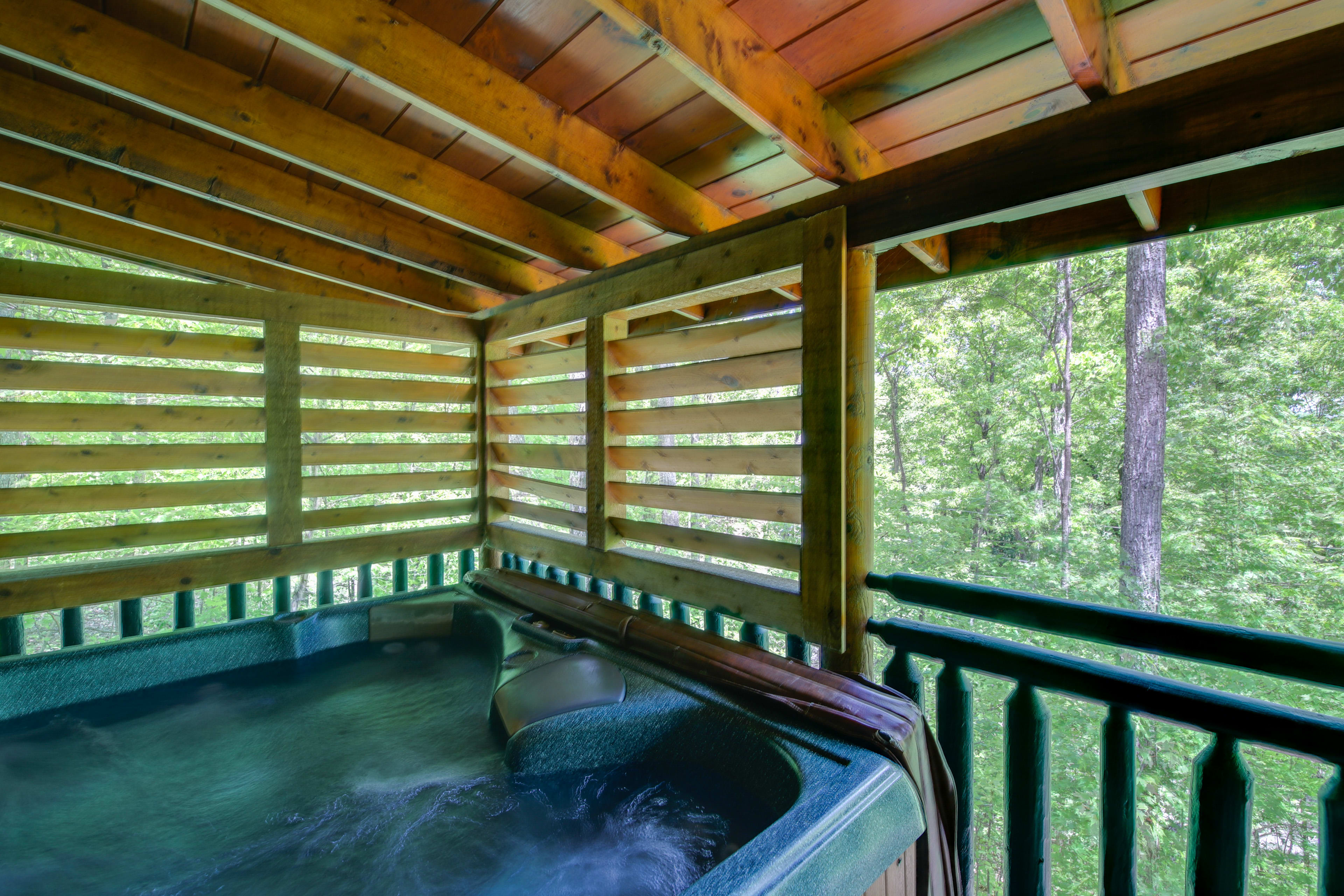 Covered Deck | Private Hot Tub