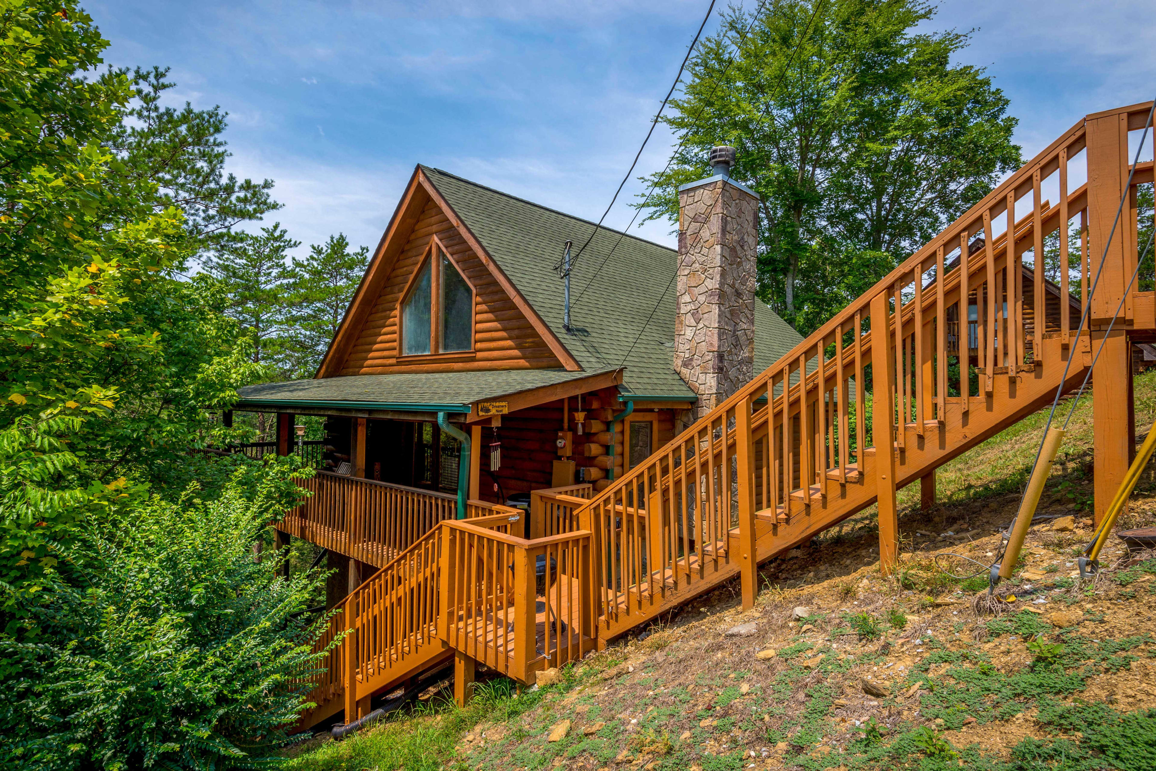 Inviting Sevierville Cabin w/ Deck & Hot Tub!