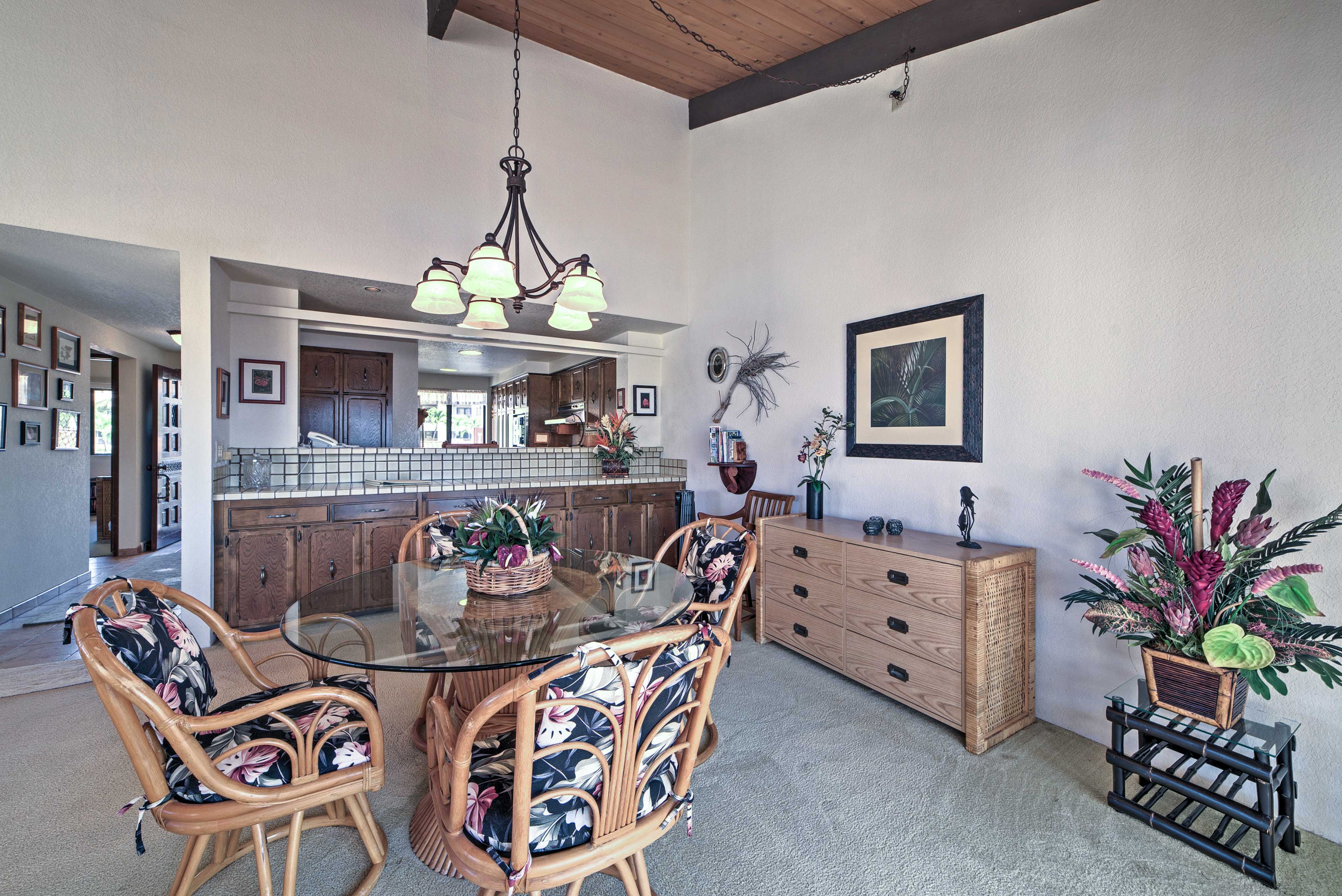 Dining Area | Dishware/Flatware | Trash Bags/Paper Towels