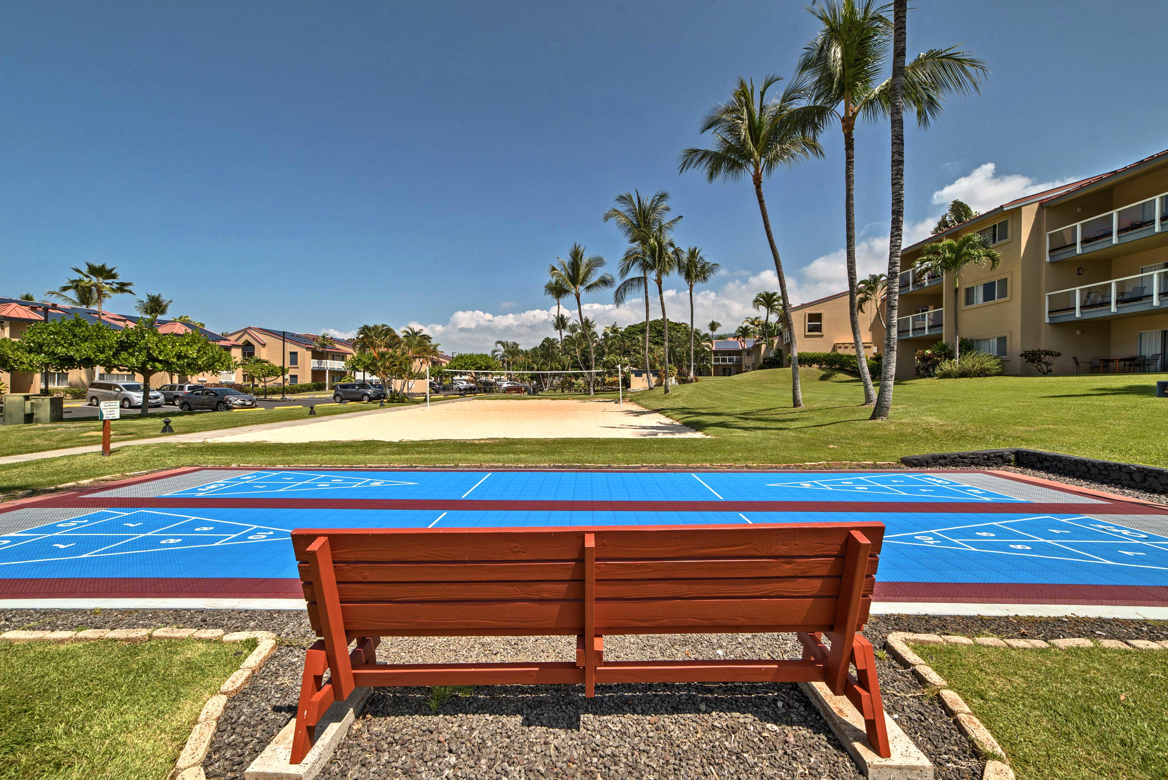 The property also includes shuffleboard courts, a beach volleyball court, and a picnic area with gas grills.