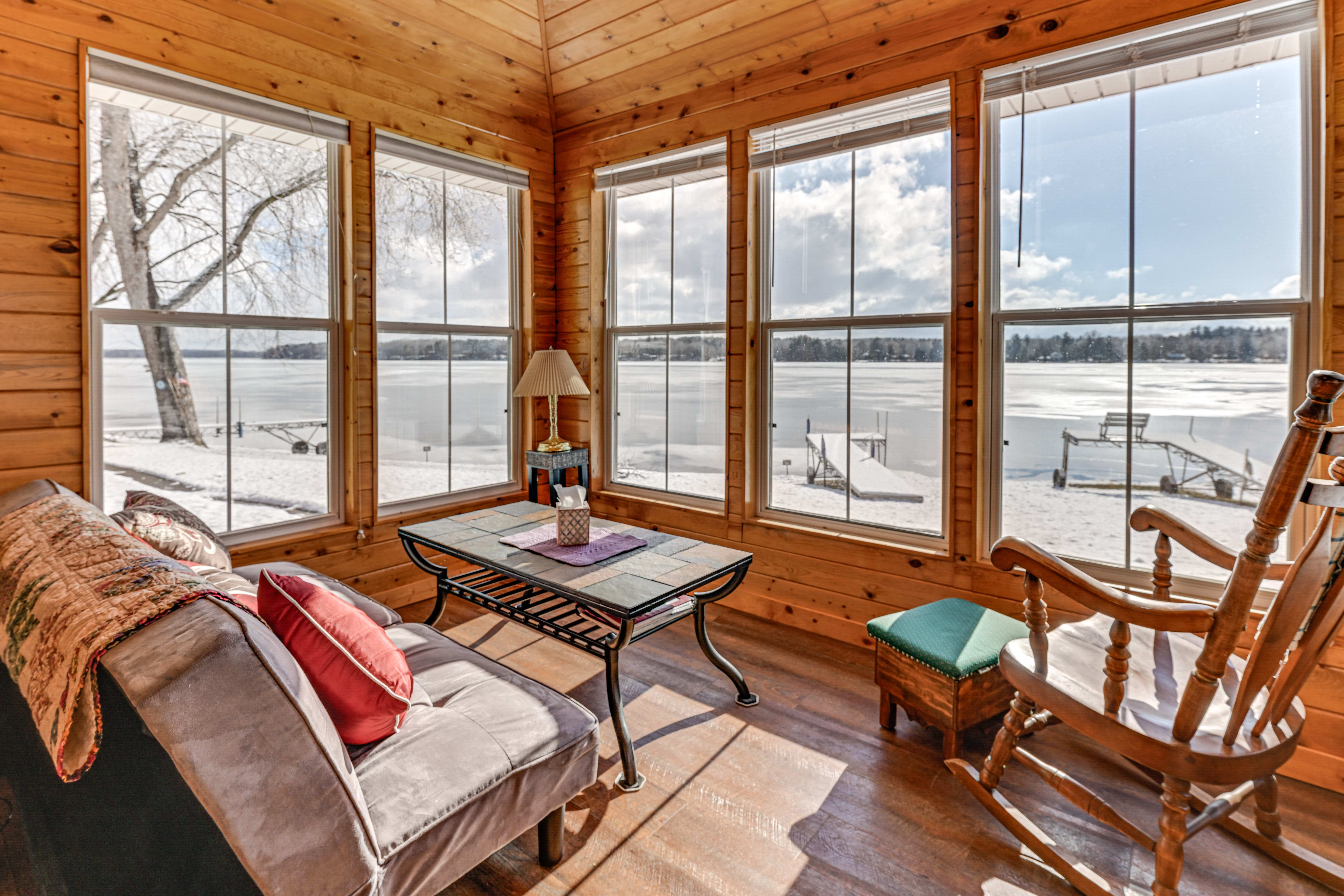 Living Room | Lake Views