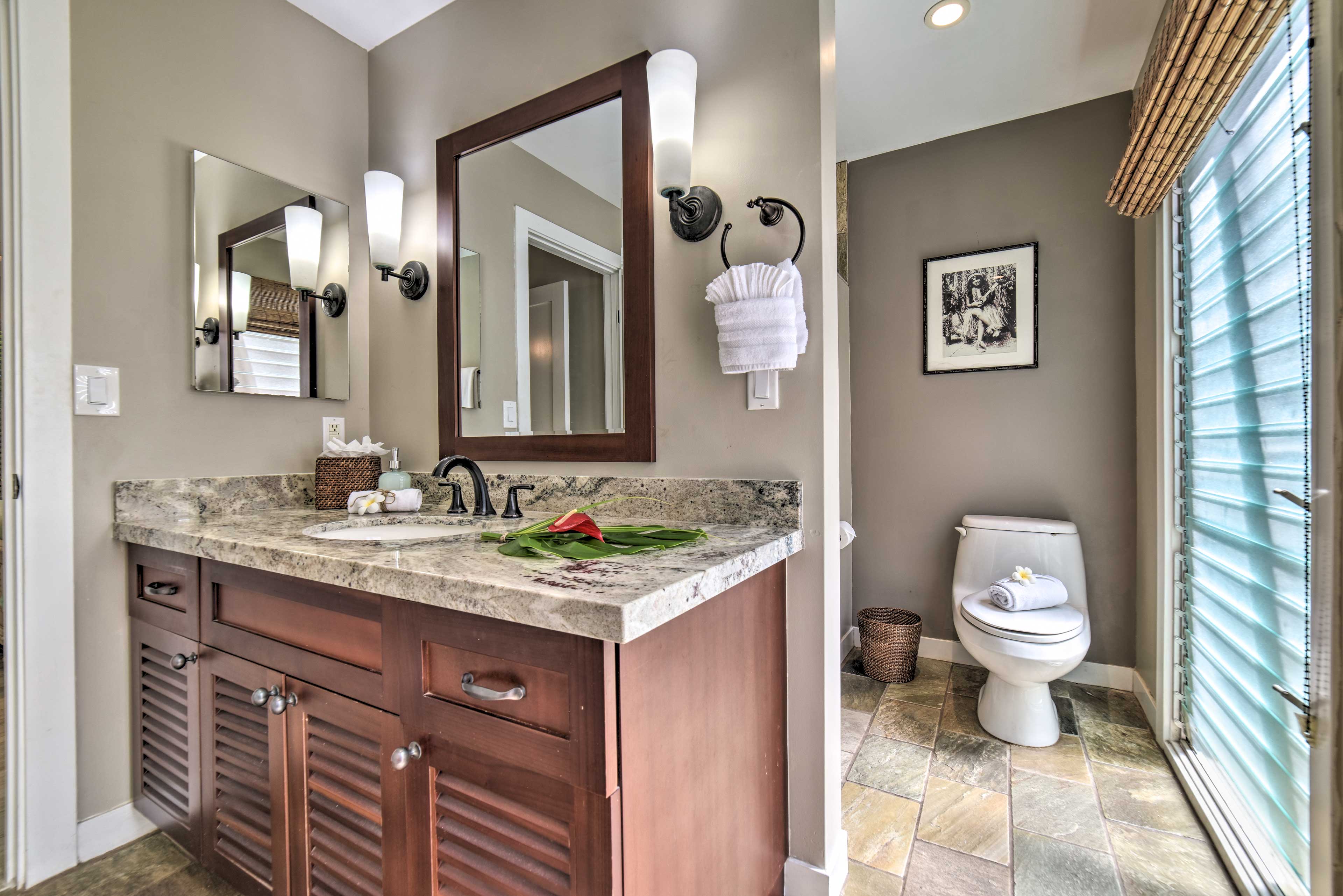 Full Bathroom | Linens/Towels