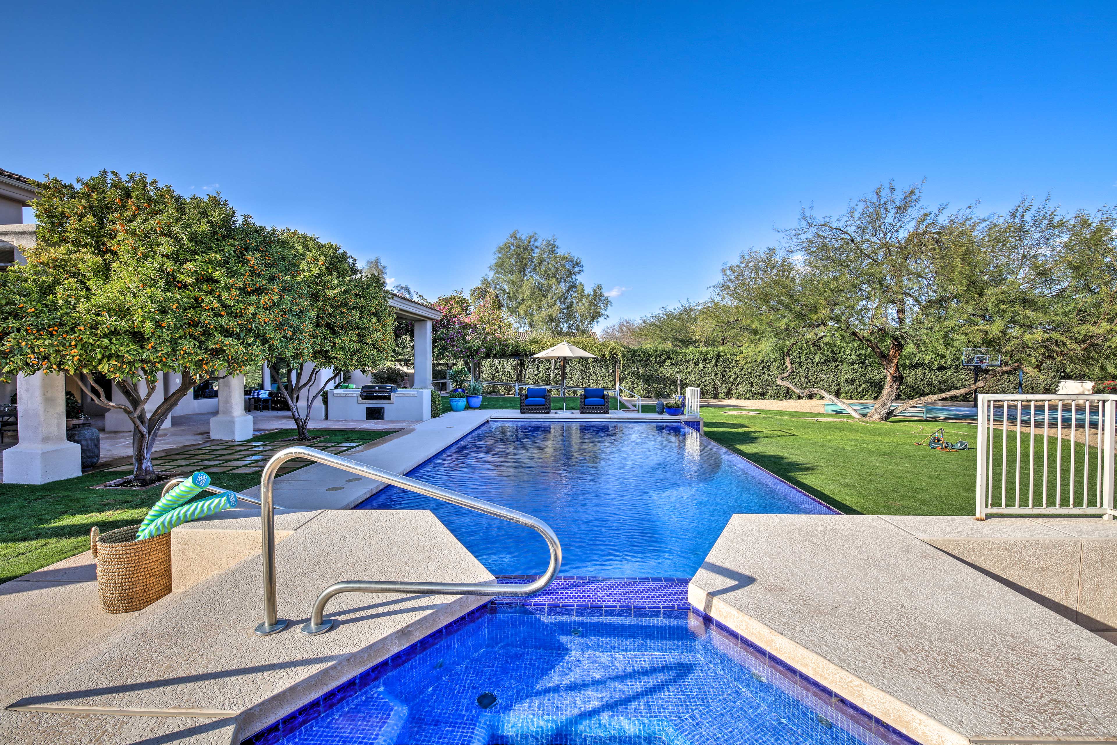 Paradise Valley Vacation Rental | 5BR | 6BA | 5,100 Sq Ft | Step-Free Access