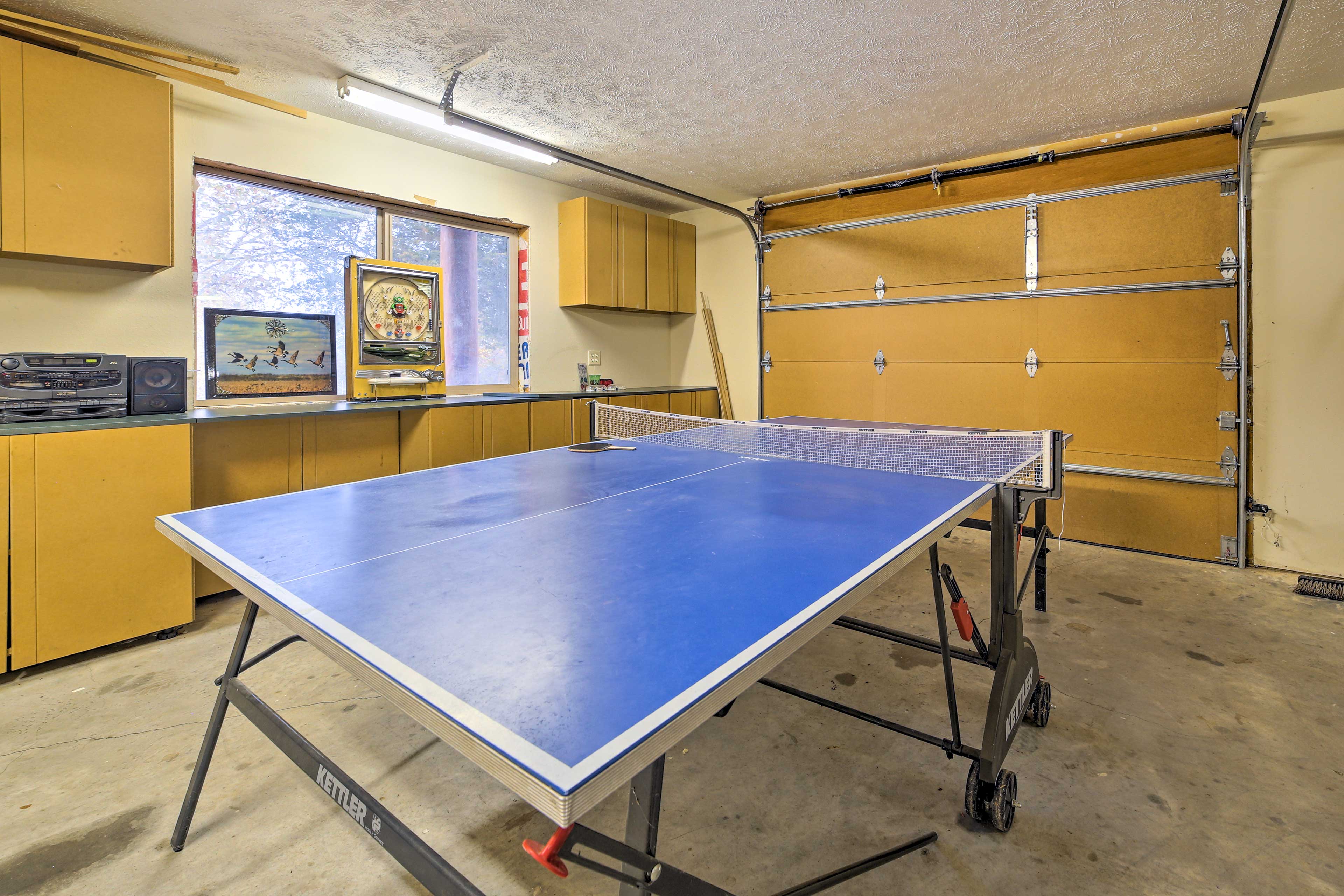 Garage | Ping Pong Table