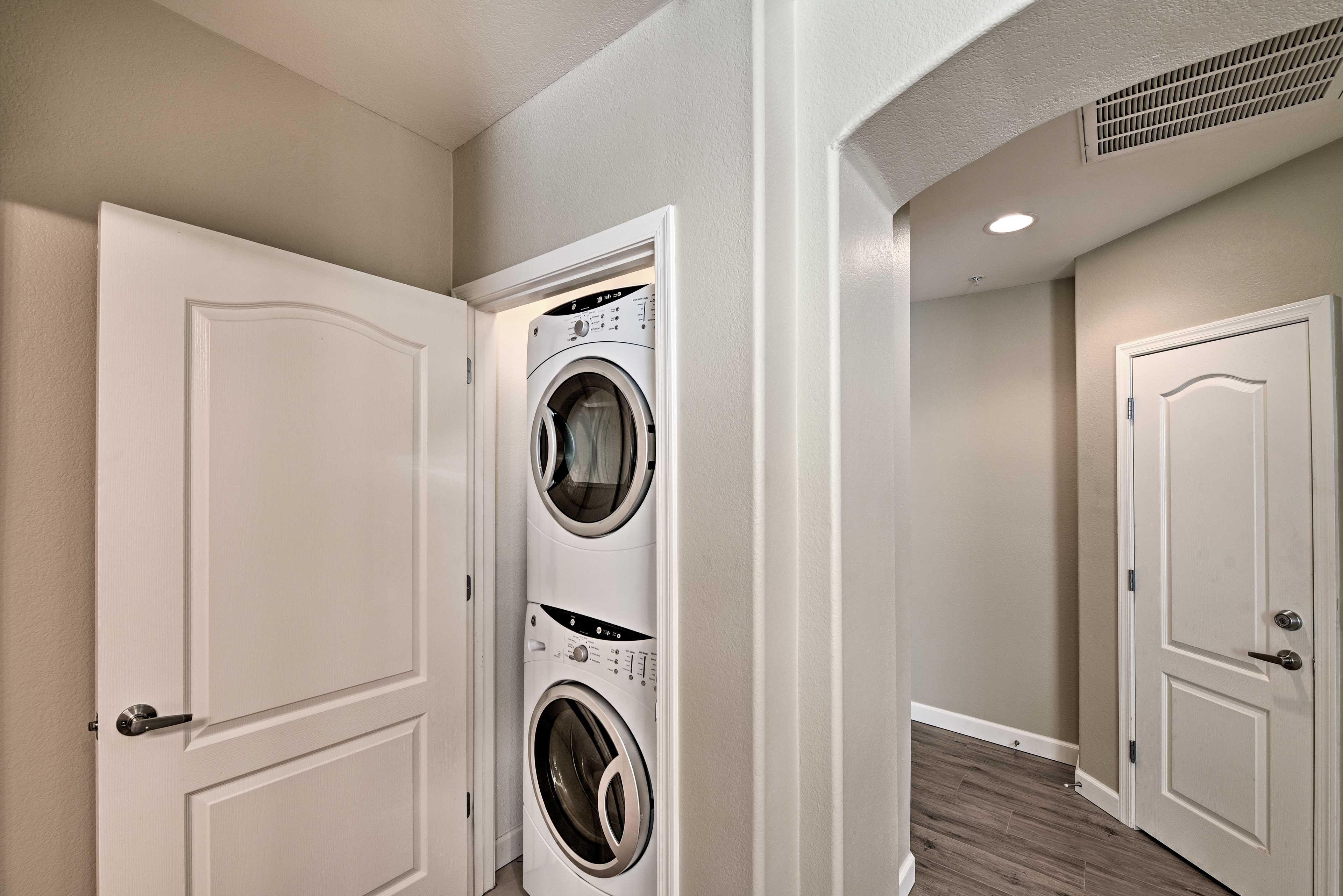 In-unit laundry machines ensure your clothes stay fresh and clean!