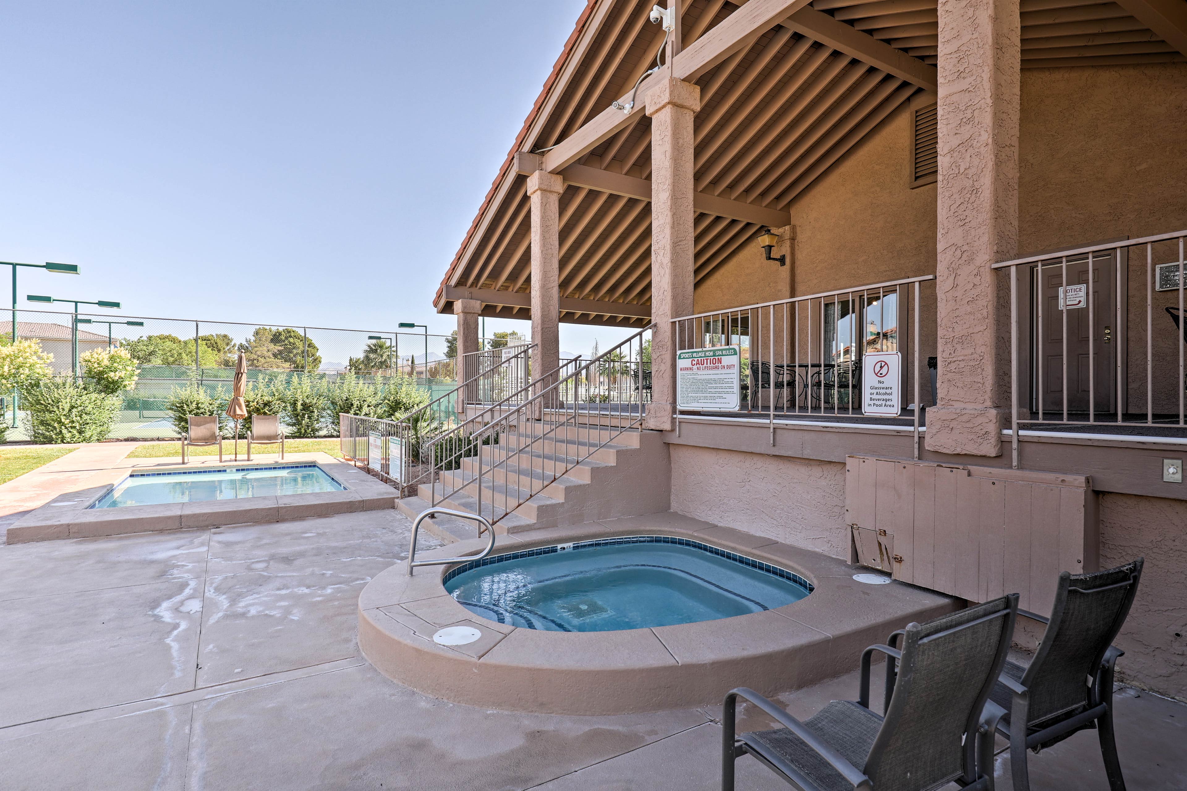 Community Amenities | Hot Tub